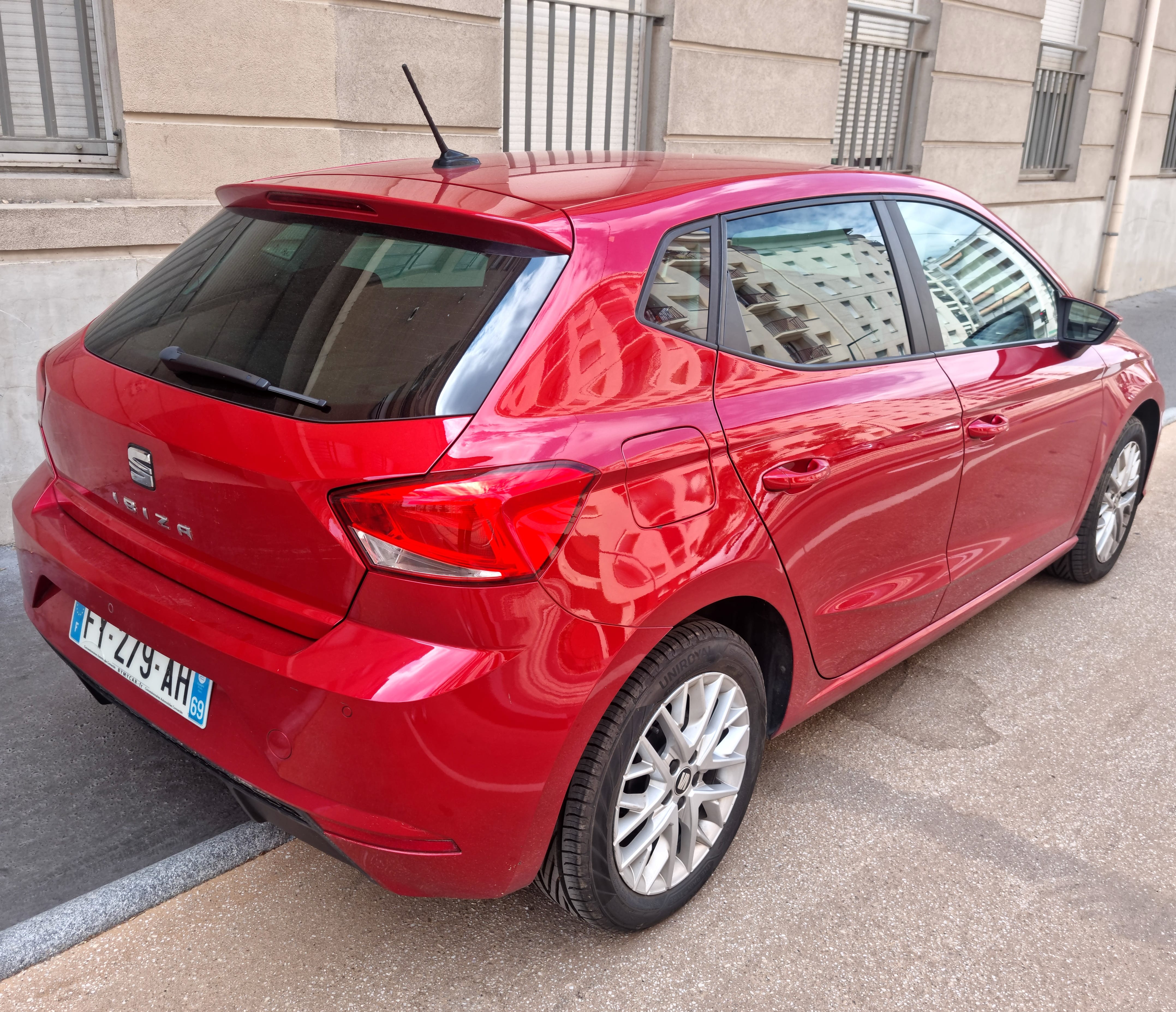 Seat Ibiza avec GPS