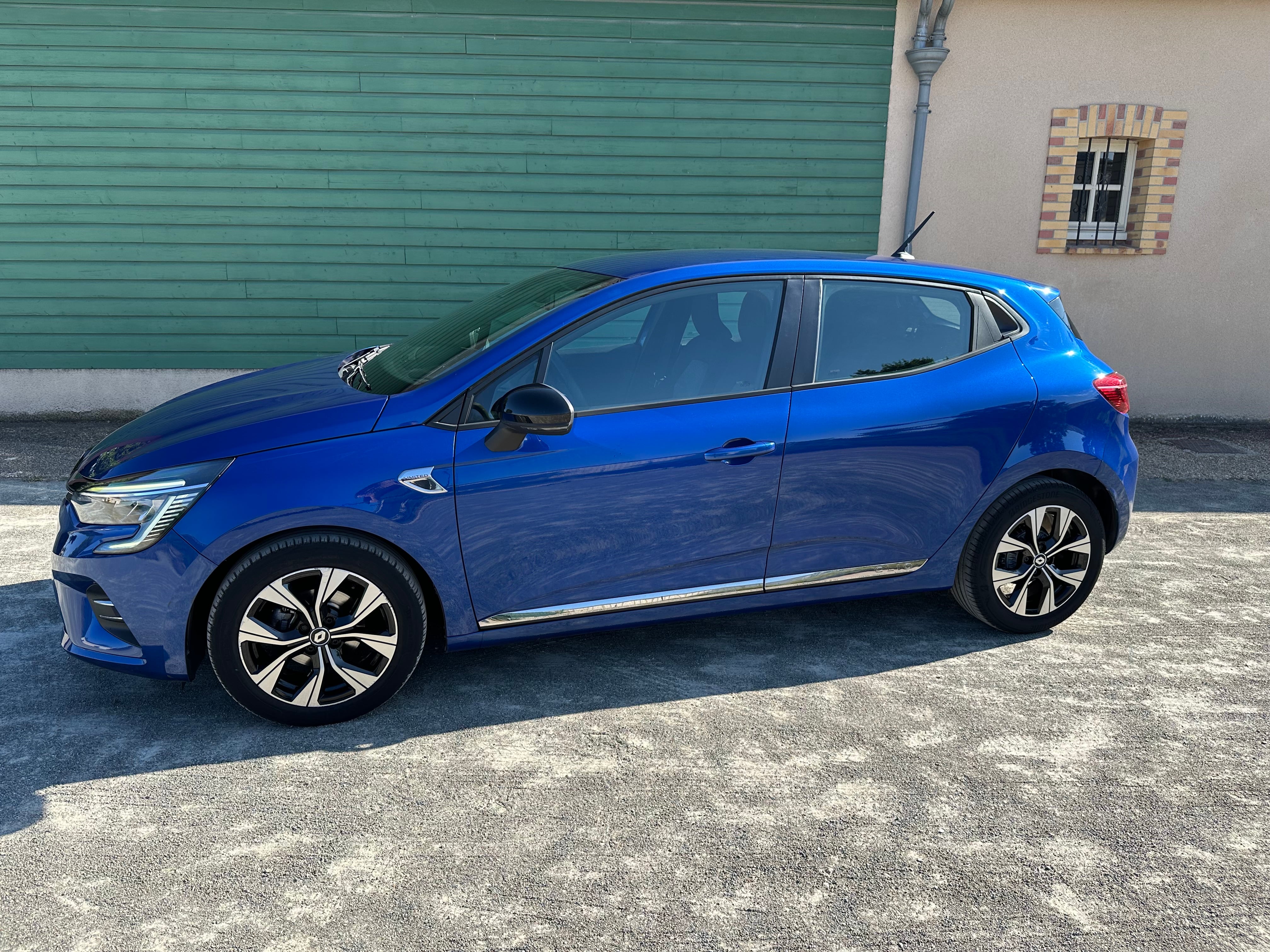 Renault Clio avec Climatisation