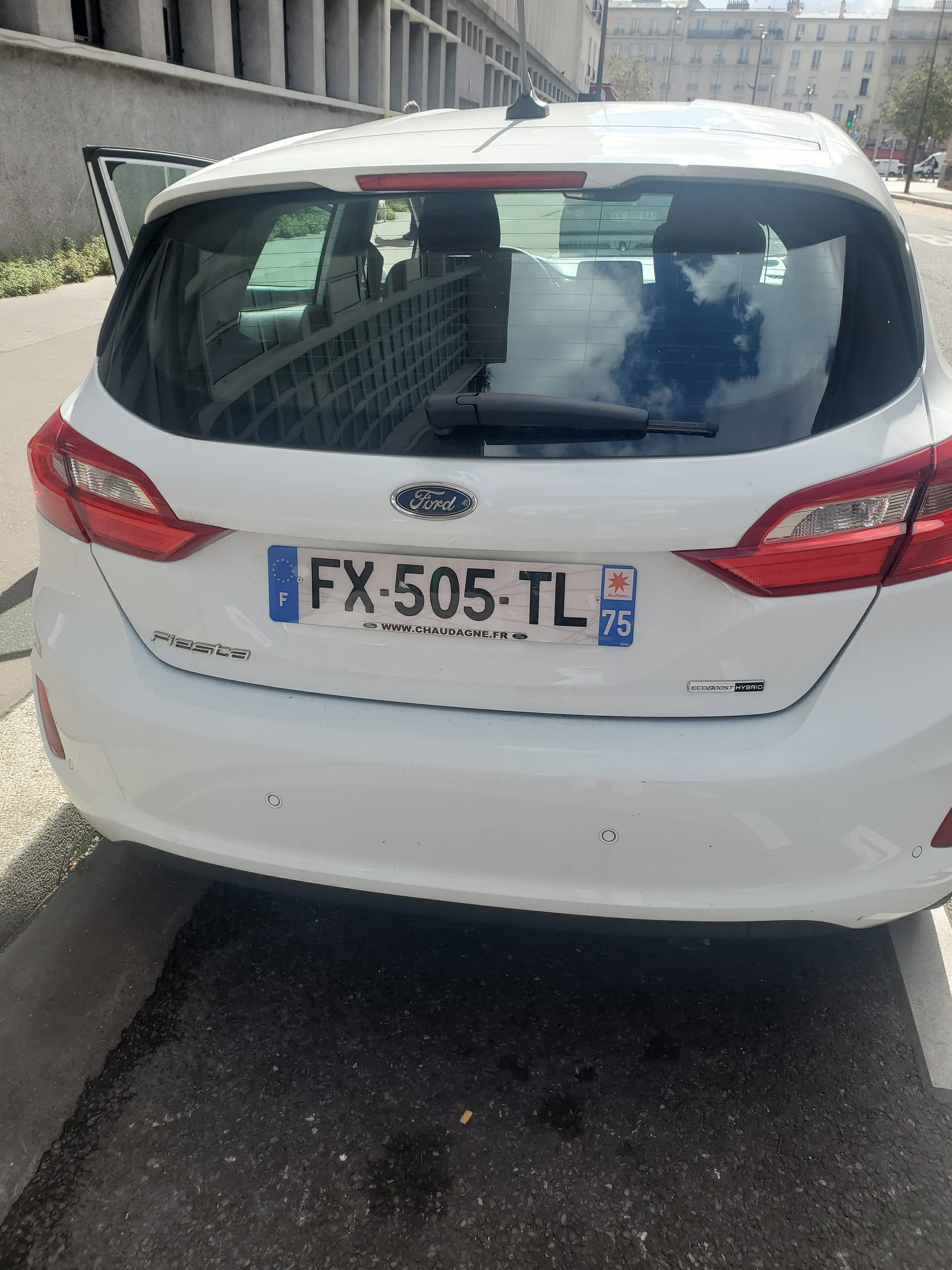 Ford Fiesta avec GPS