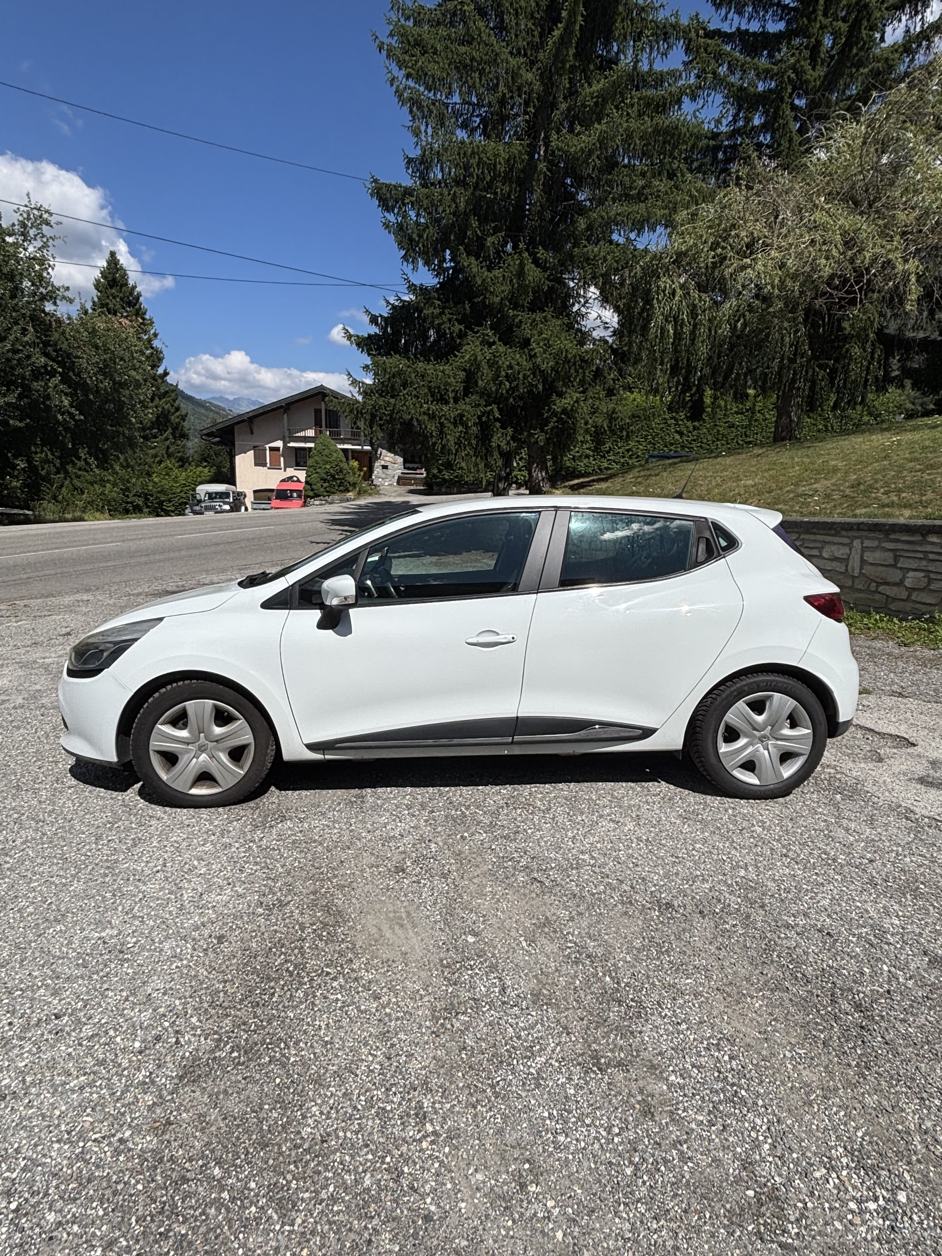 Renault Clio avec Climatisation
