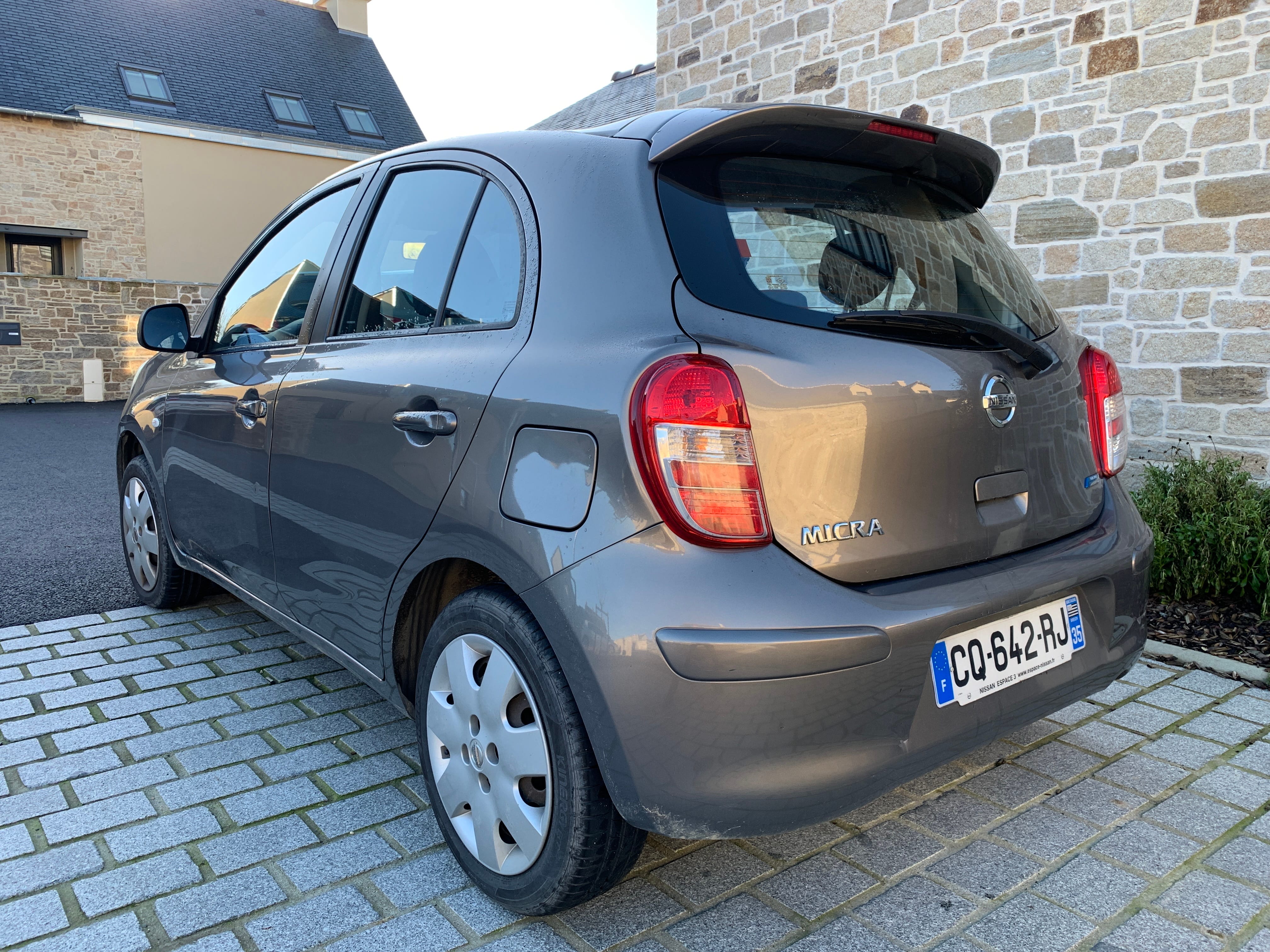 Nissan Micra essence avec Entrée audio / iPod