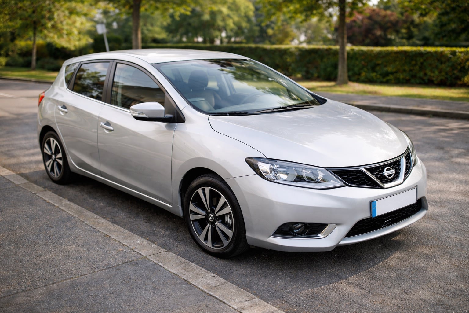 Nissan Pulsar, 2016, Essence 98, automatique