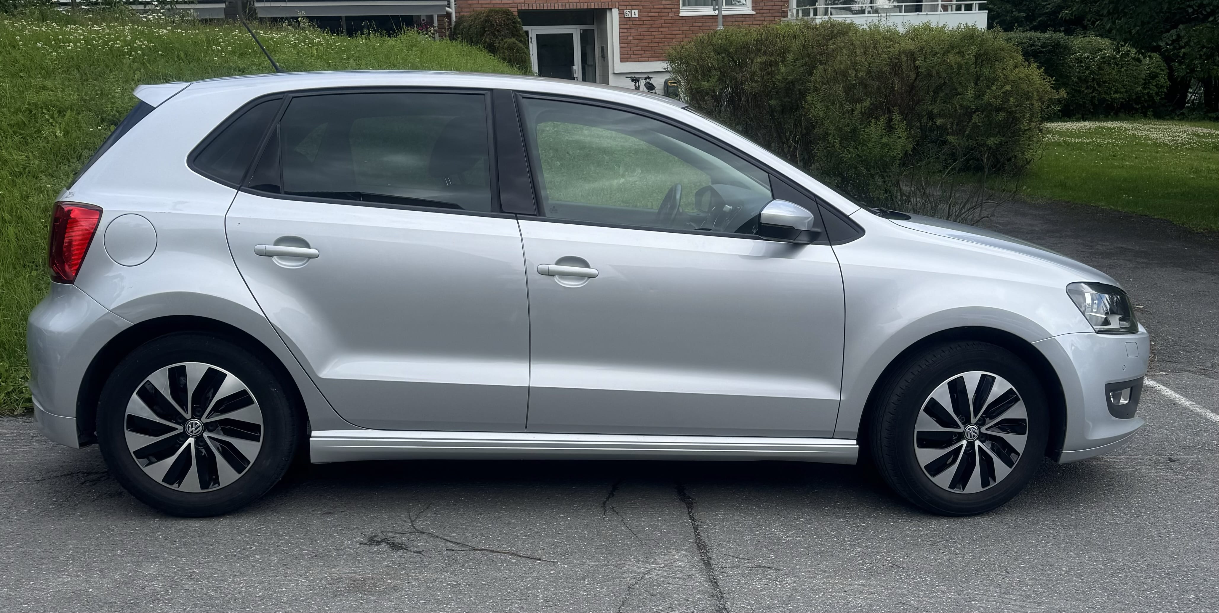 Volkswagen Polo 95 HK, Blue motion modell med Aircondition
