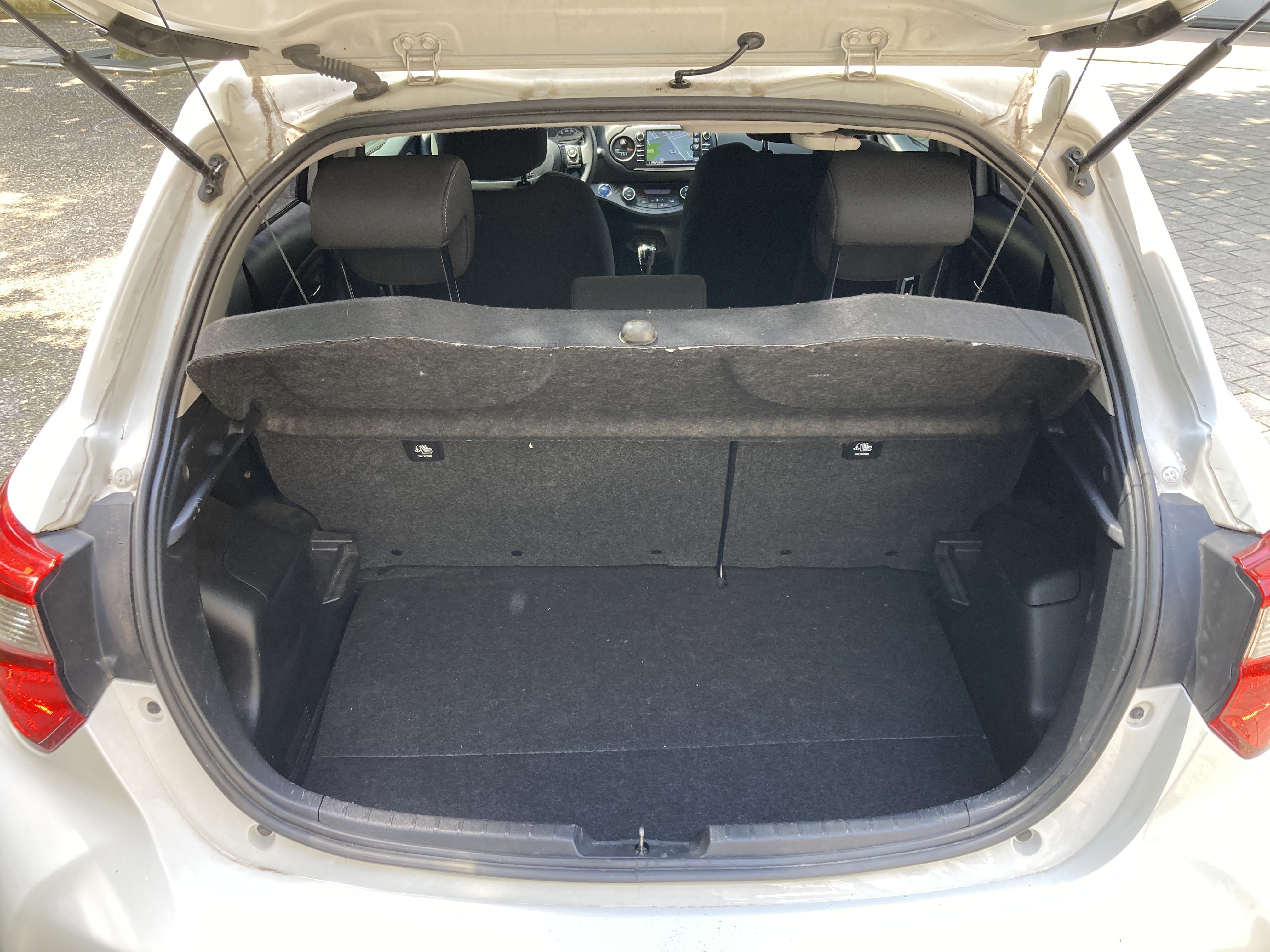 Toyota Yaris Hybride Automatique avec Pneus neige