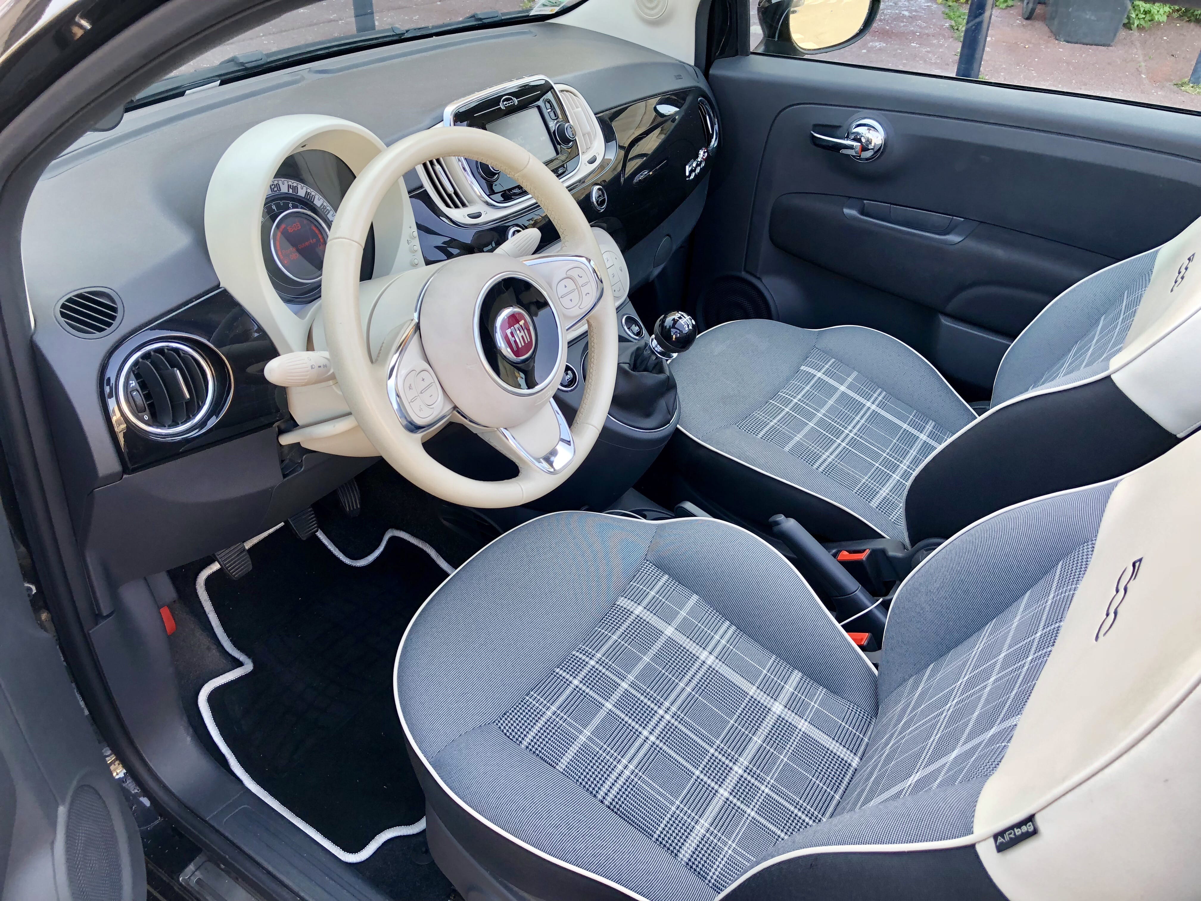 Fiat 500 C Gare ST-Jean  Louez Fiat 500 Cabriolet – Élégance, Maniabilité et Plaisir de Conduite !