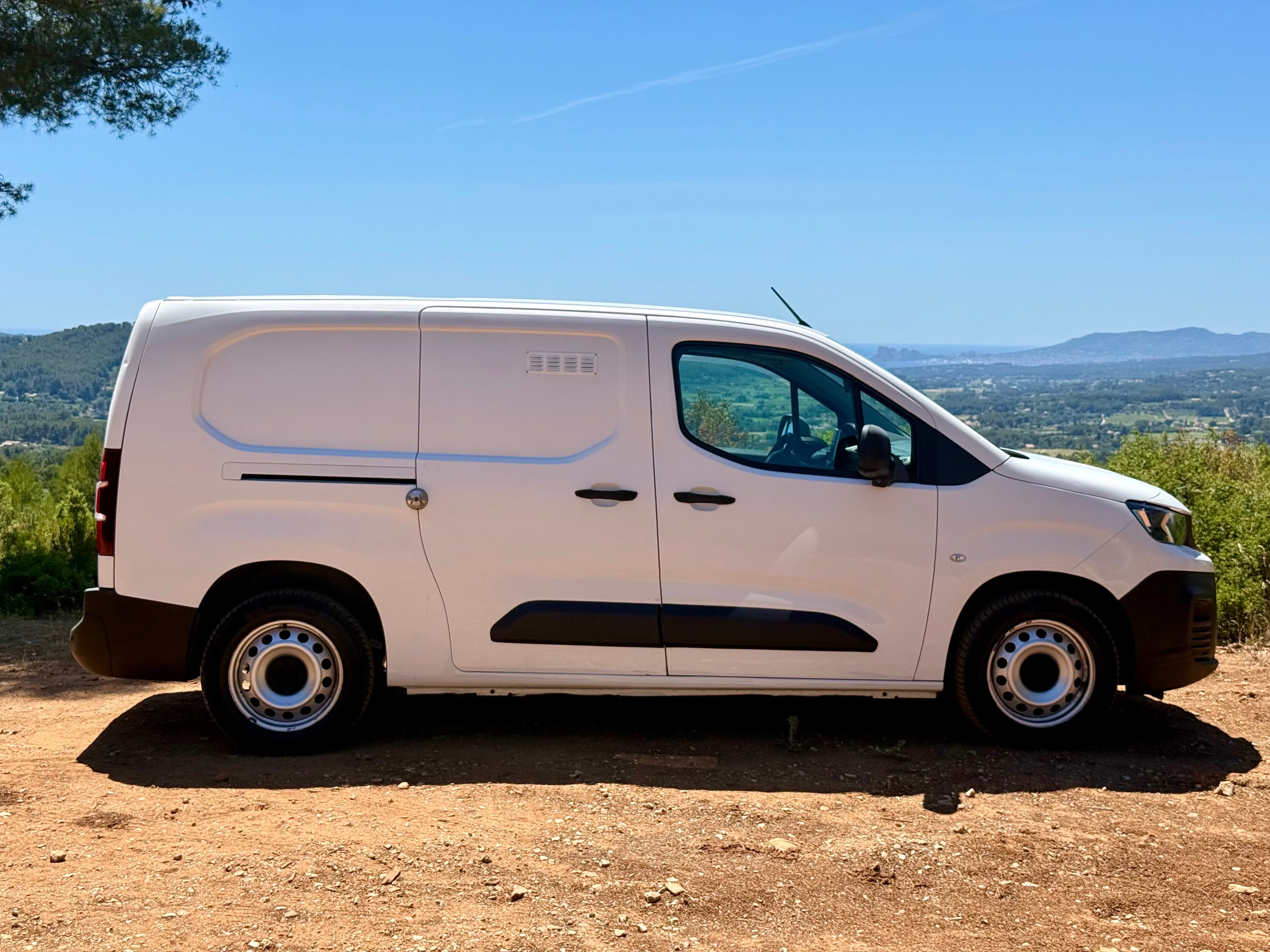 Peugeot Partner Fourgon avec Climatisation