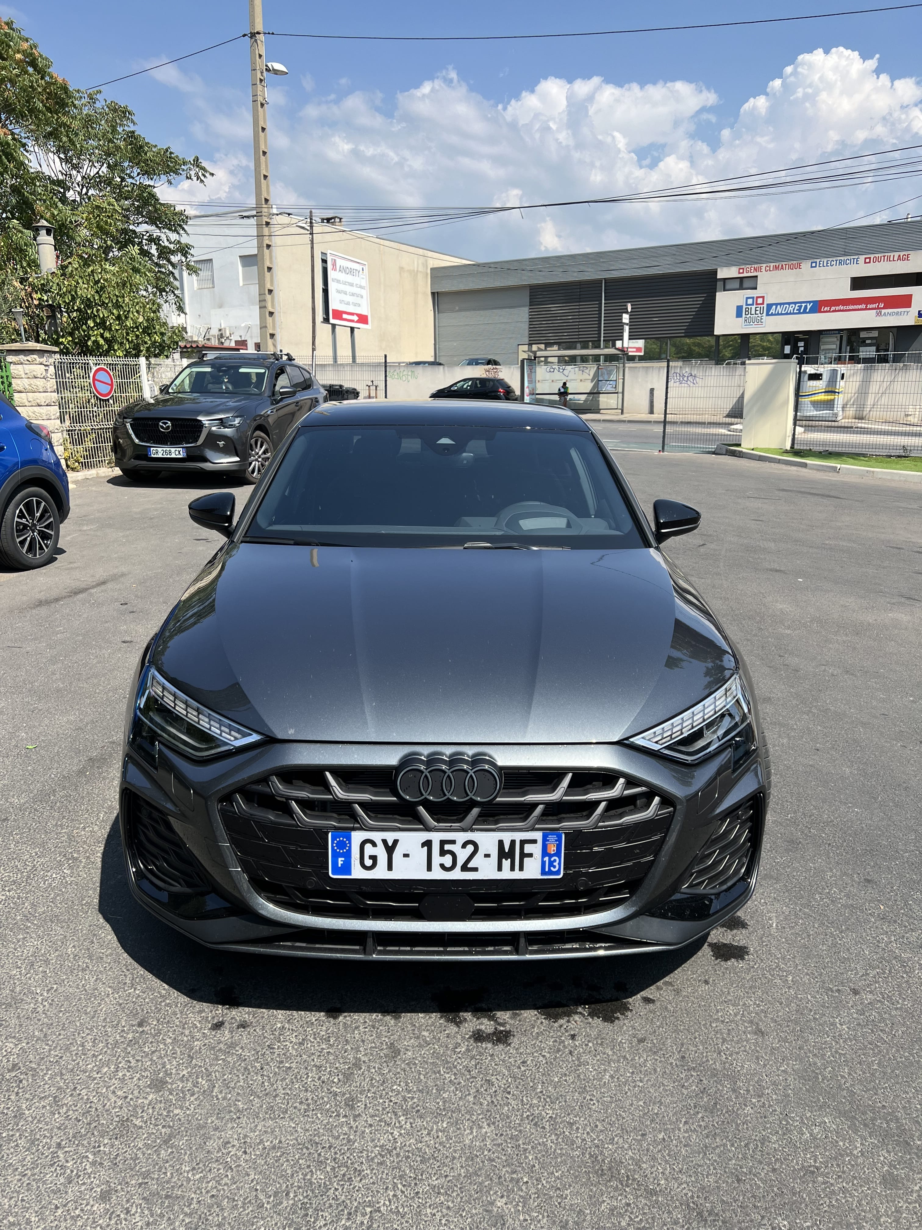 Audi A3 TFSI 150 S Tronic 2.0 ( 2025 ) full option met Bluetooth audio