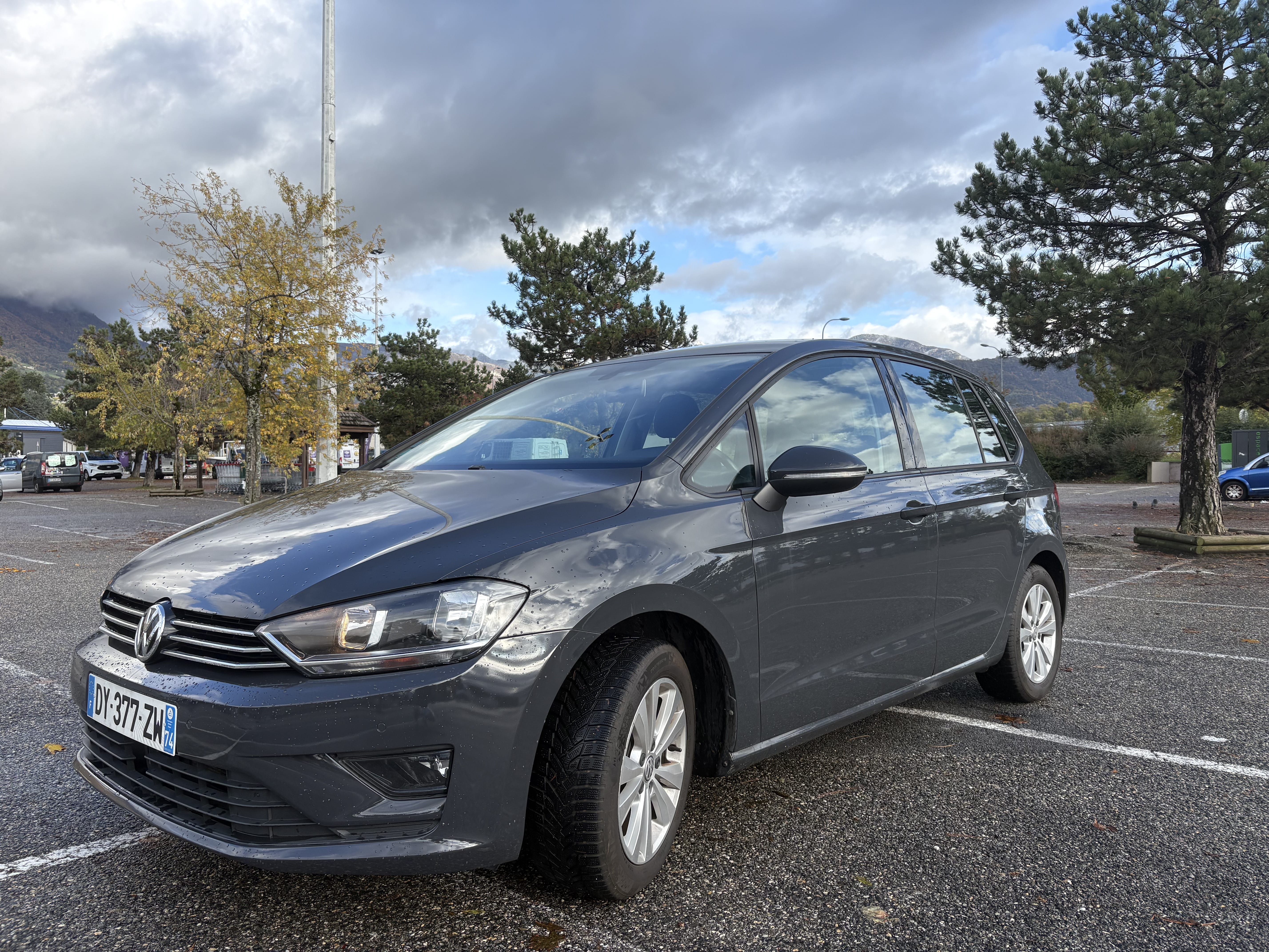 Volkswagen Golf Sportsvan, 2016, Essence 95, automatique