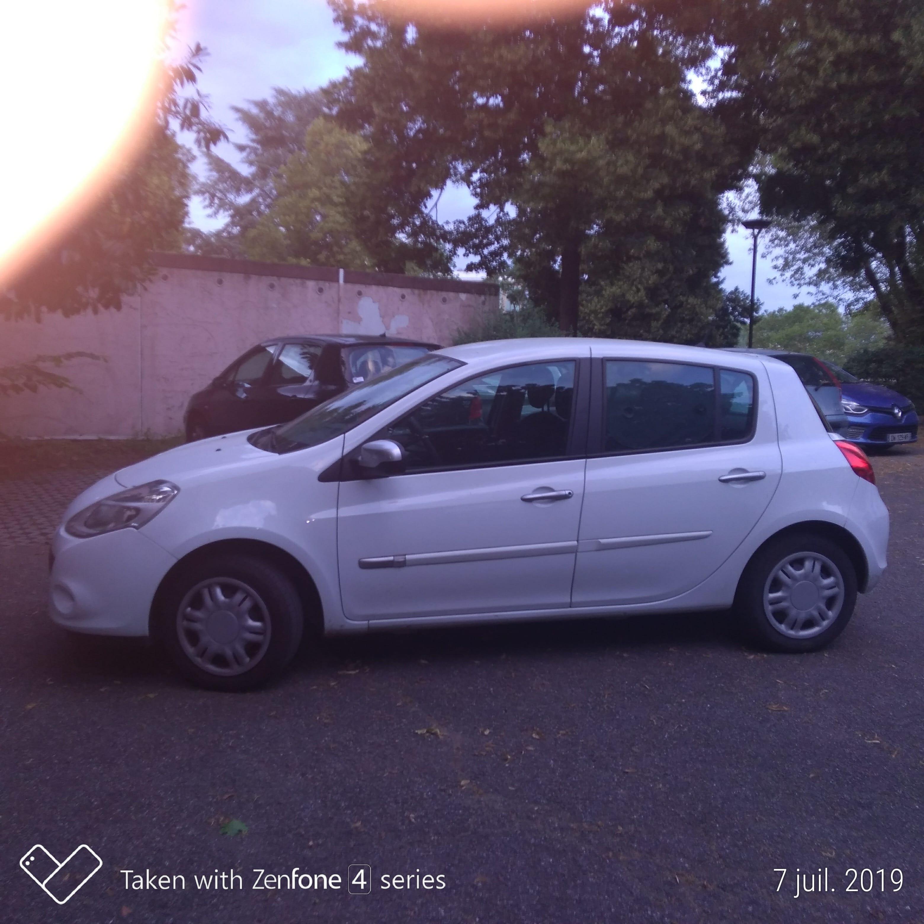 Renault Clio avec Climatisation