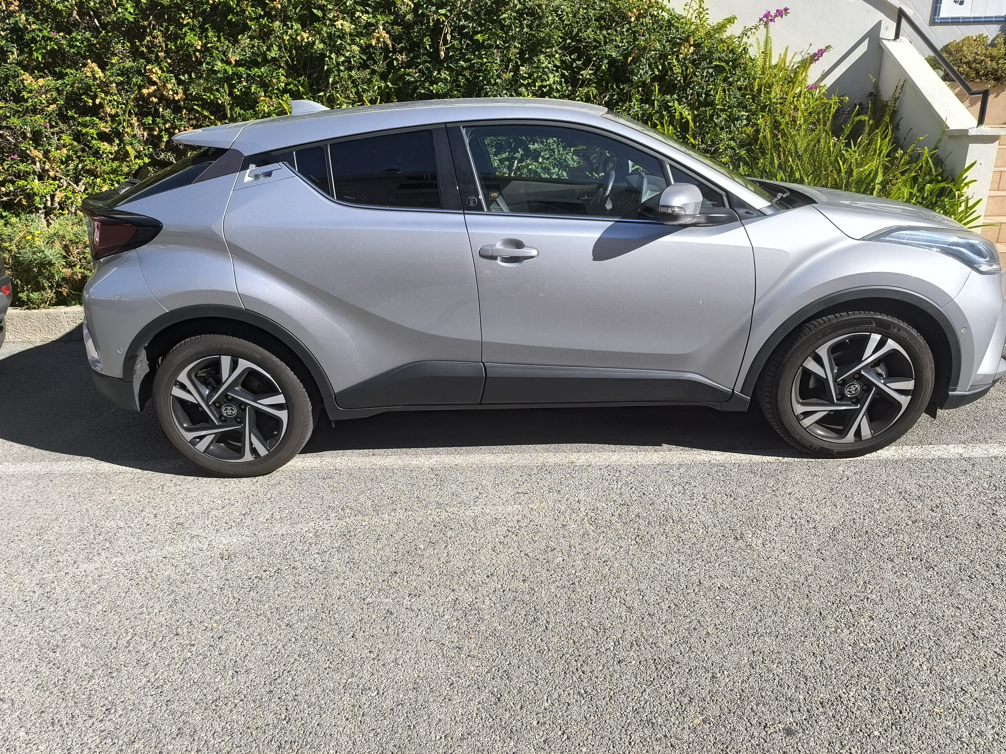 Toyota C-HR Hybrid, 2022, Essence 95, automatique