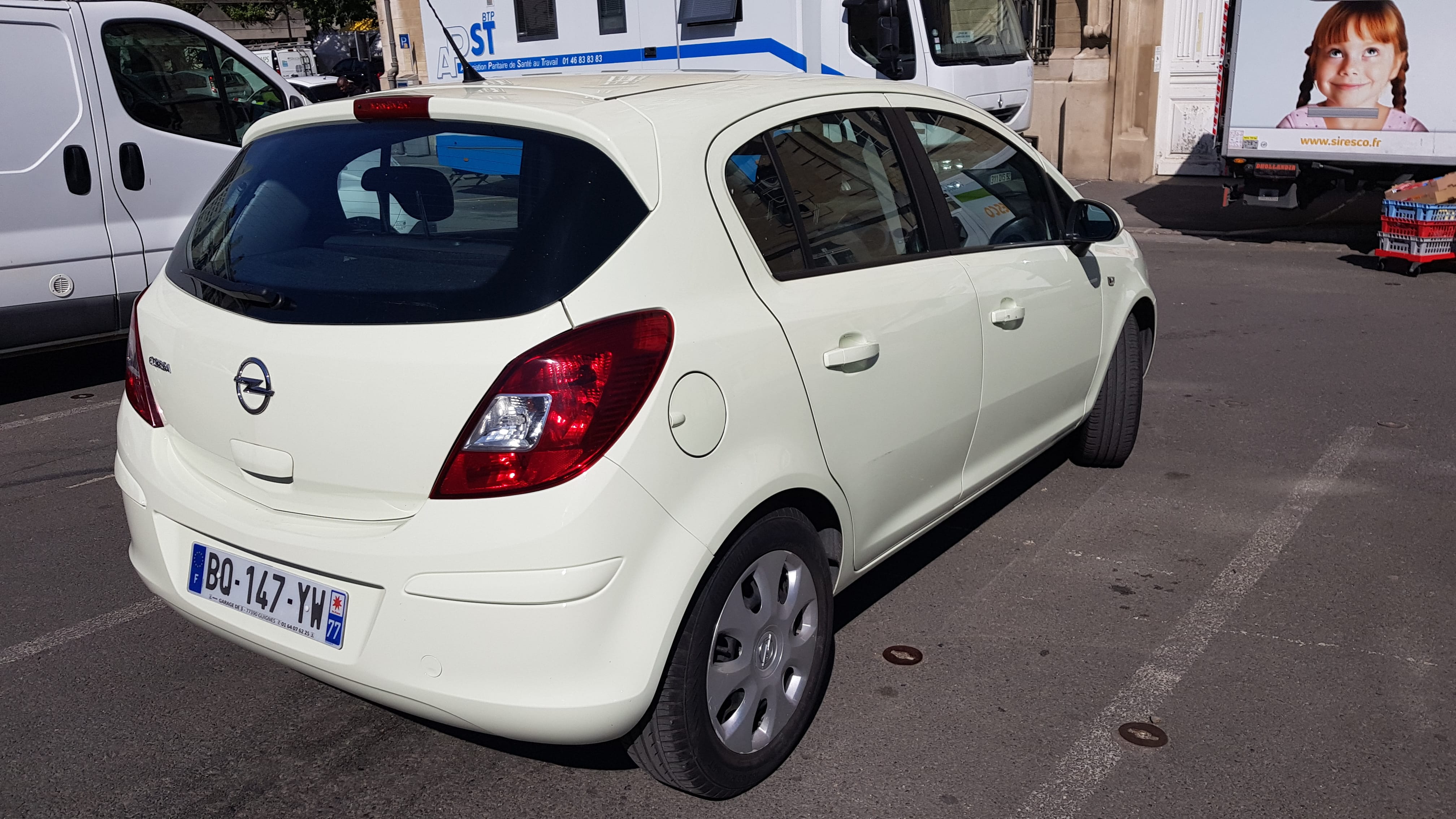 Opel Corsa 1.2 l Climatisation avec Régulateur de vitesse
