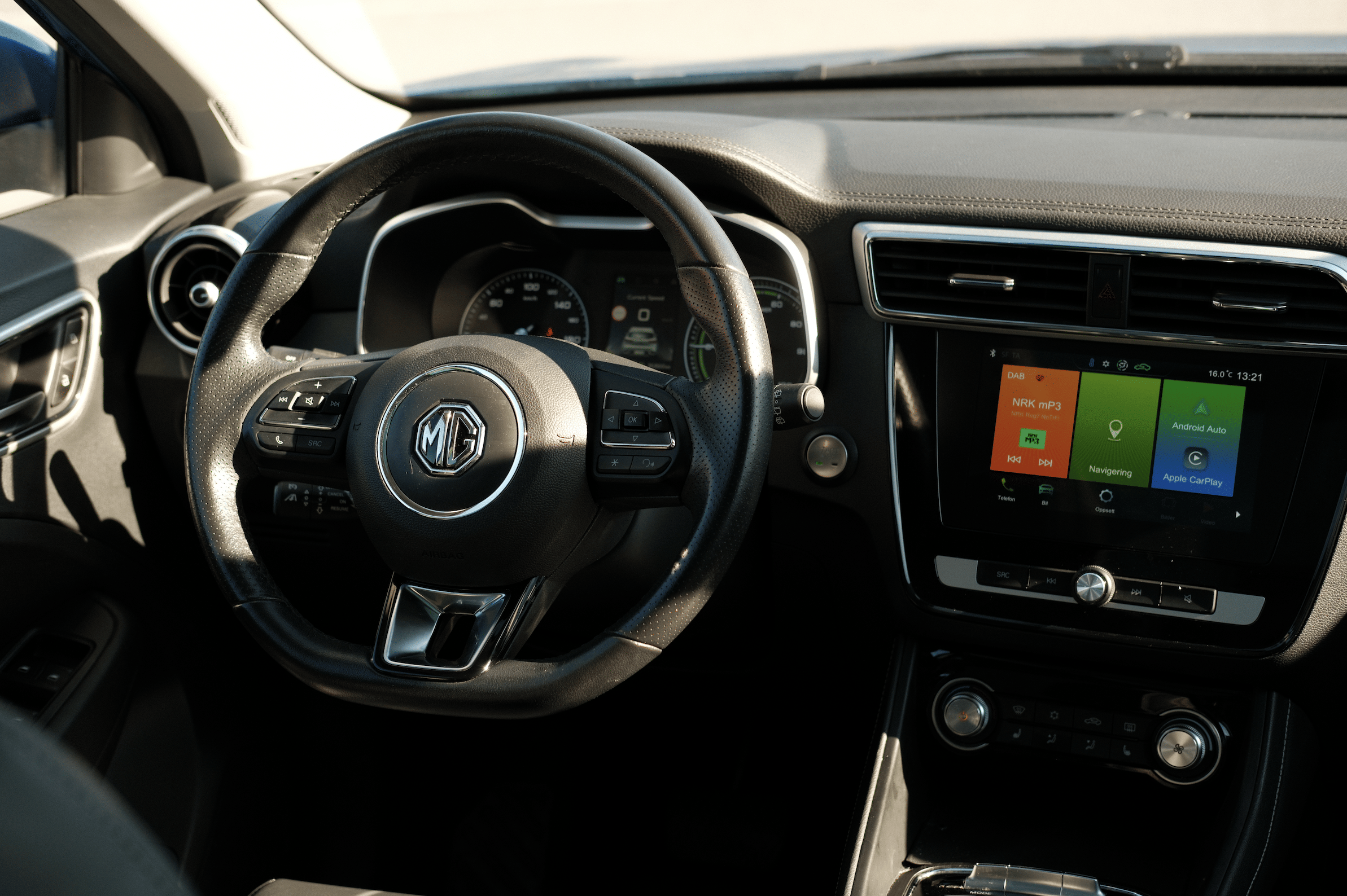 MG ZS EV Luxury met Cruise control