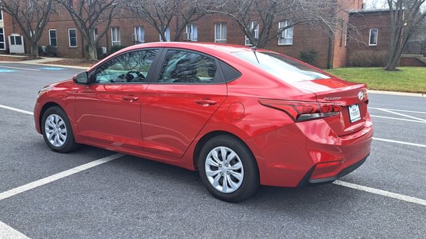 Hyundai Accent SE
