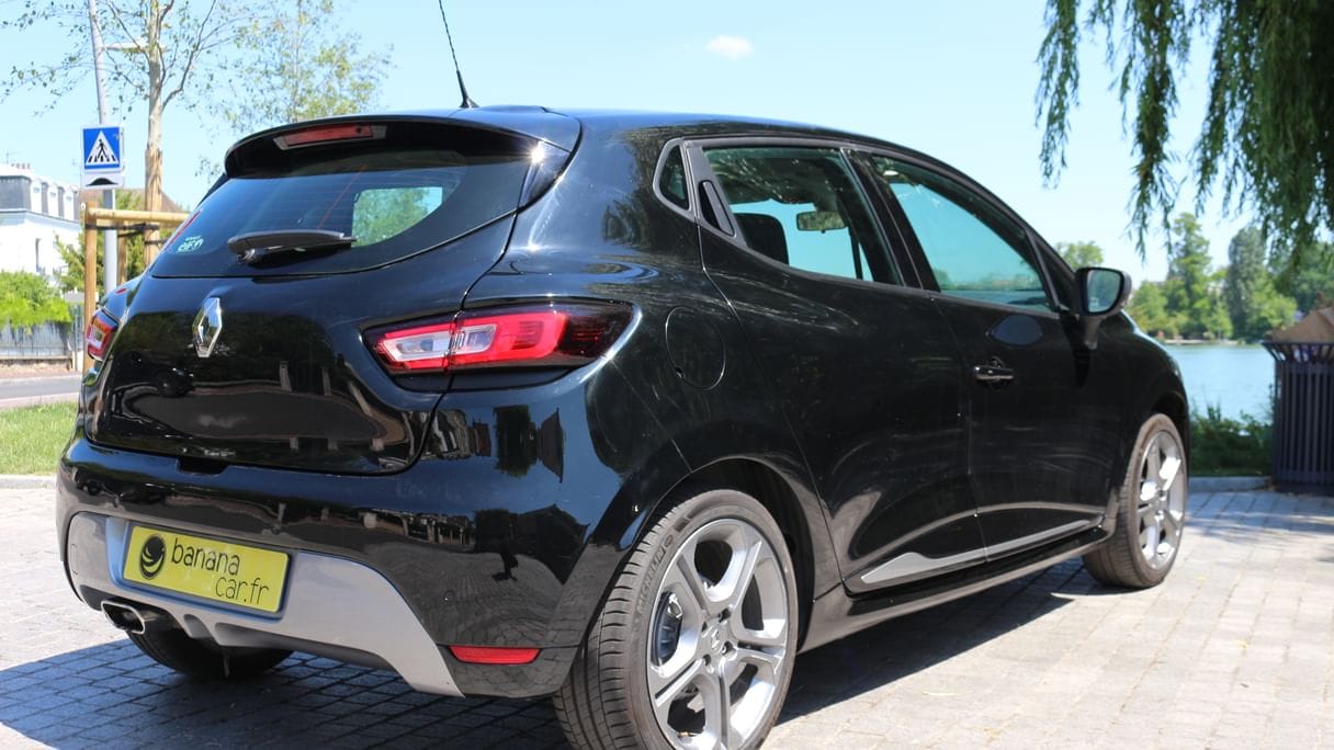 Renault Clio FQ-648-MR avec Climatisation