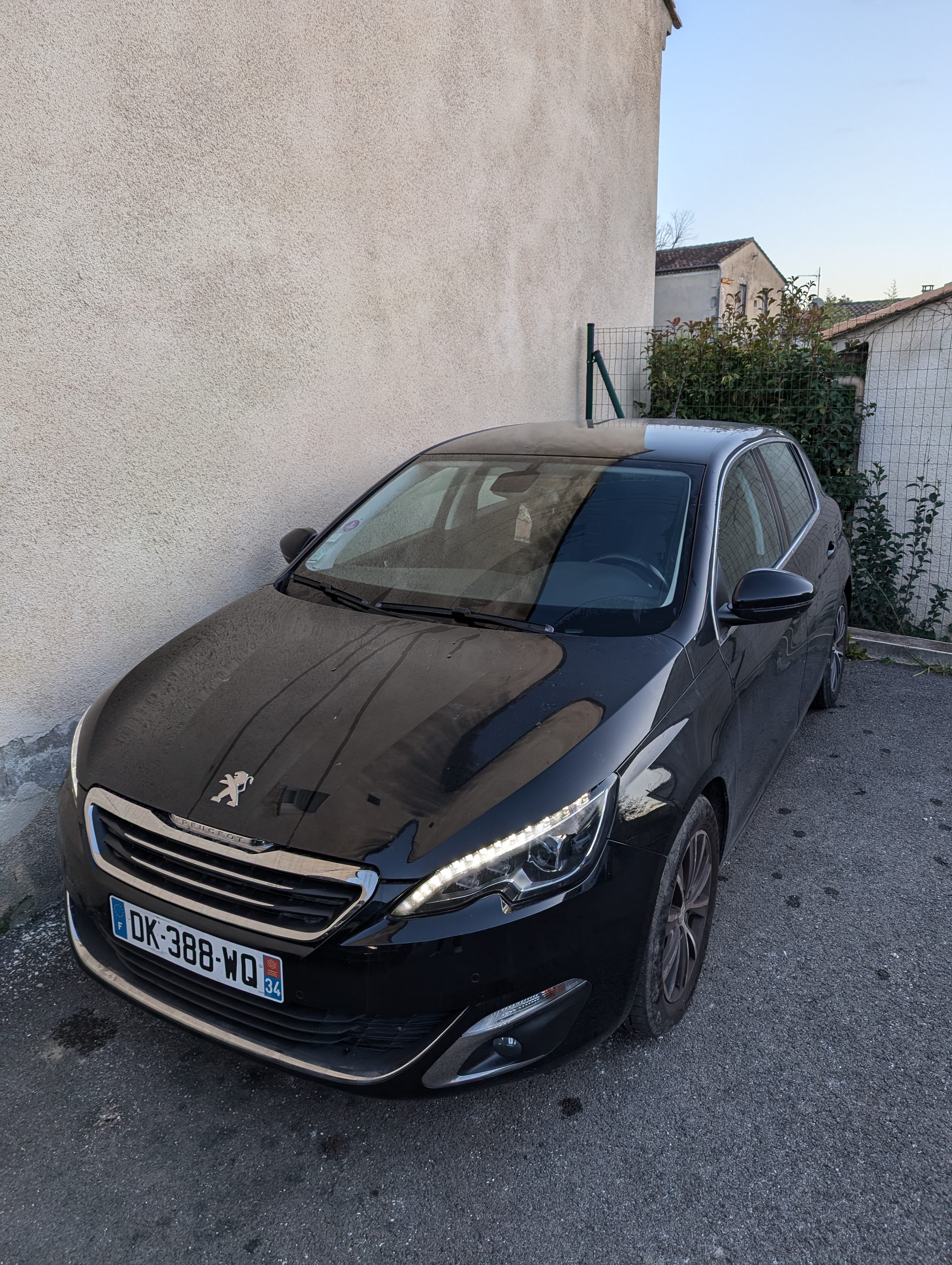 Peugeot 308 1.6 essence, 2014, Essence 95