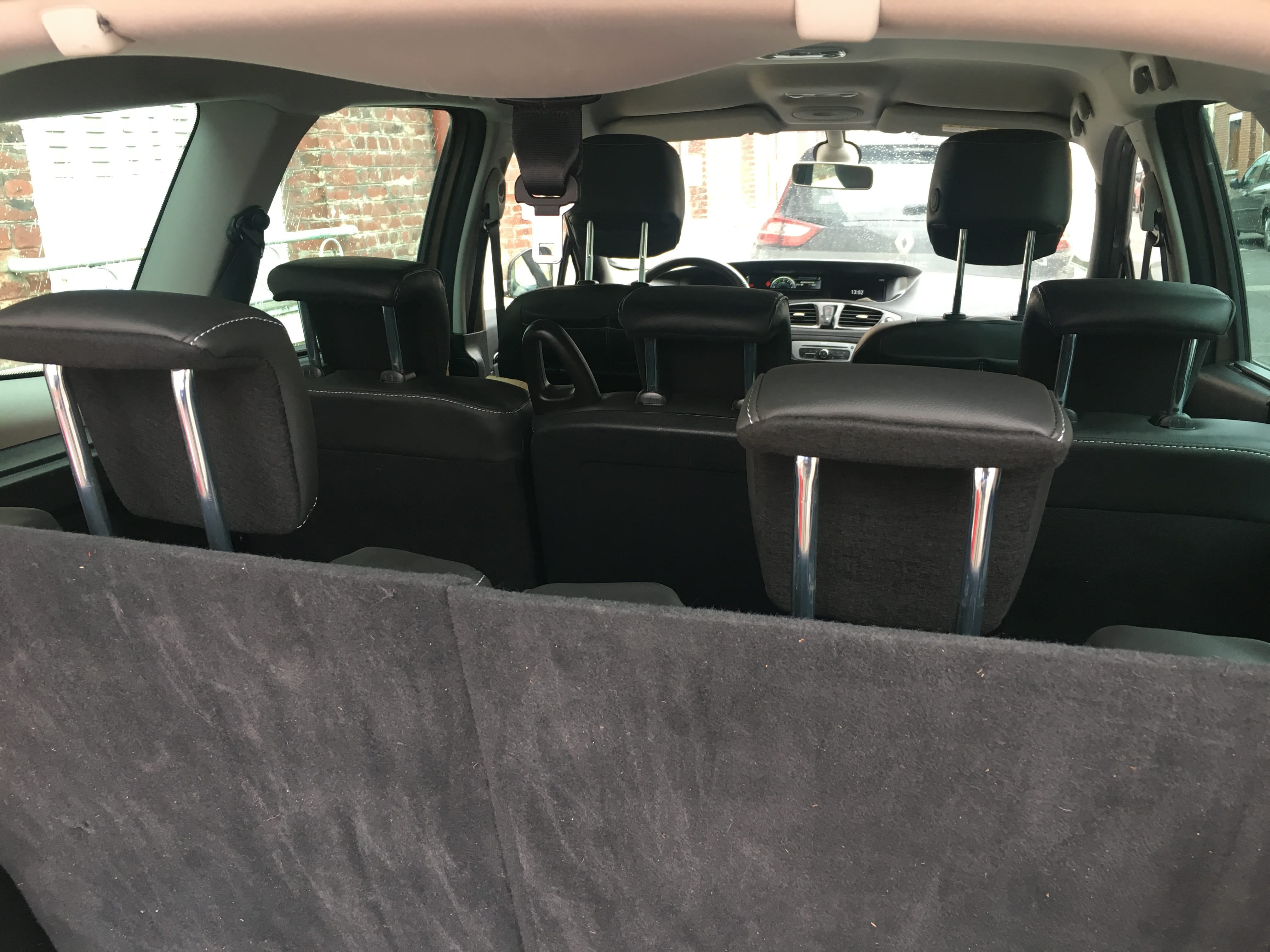 Renault Grand Scenic 7 places diesel beige