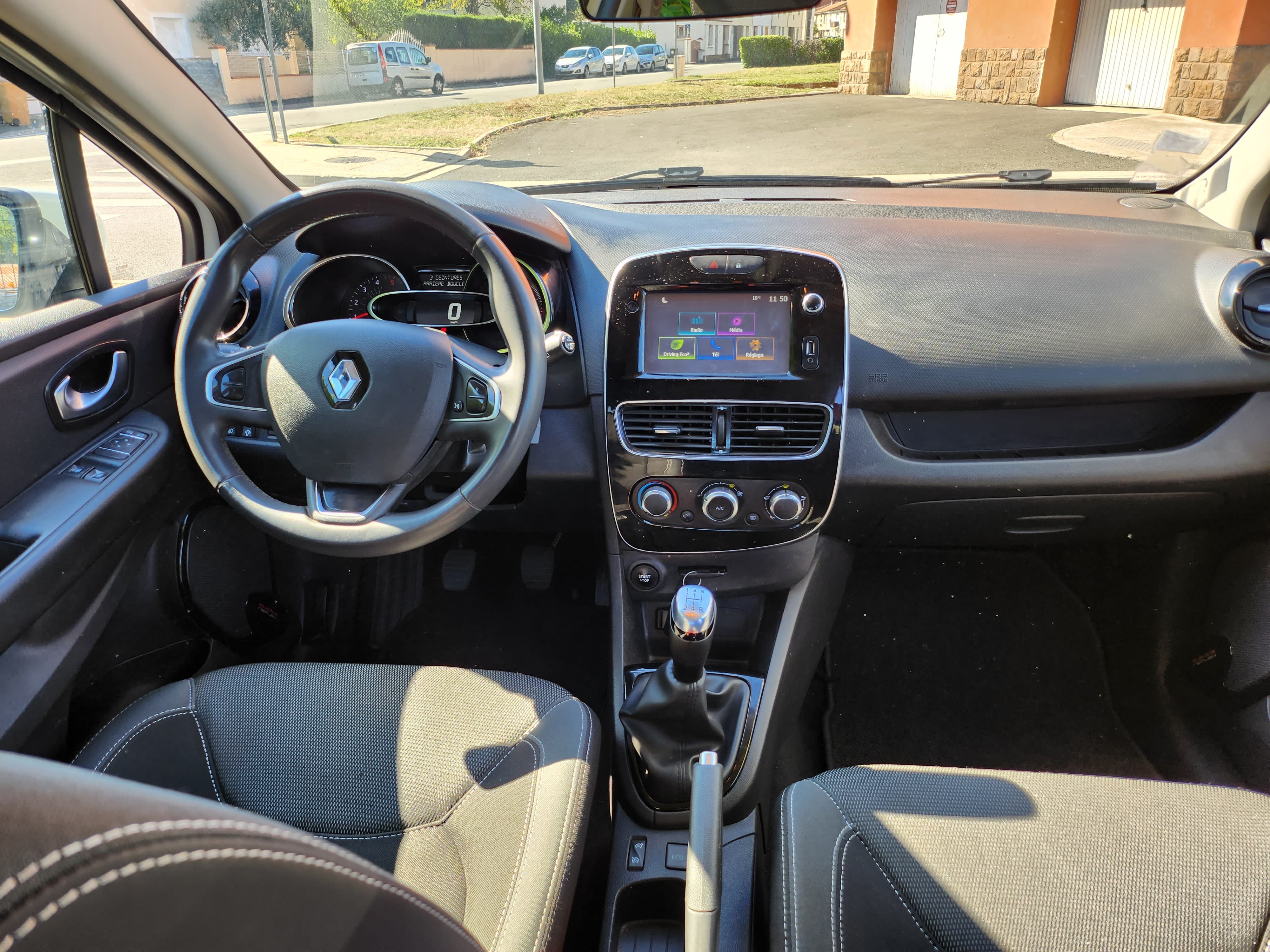 Renault Clio Société avec Audio Bluetooth