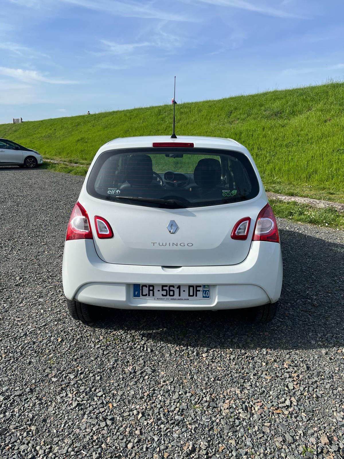 Renault Twingo II Phase 2 blanche