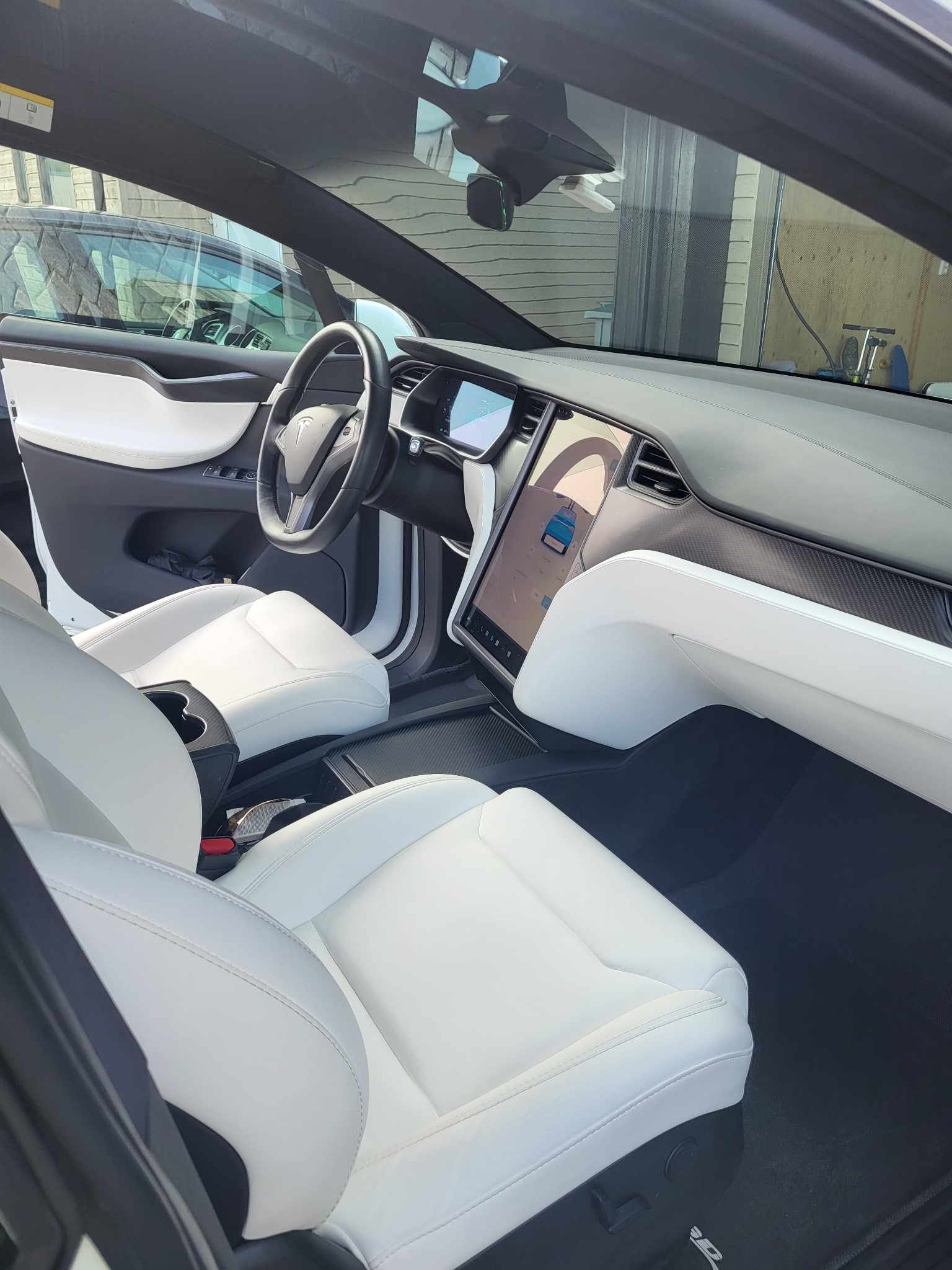 Tesla Model X Performance med Cruisekontroll