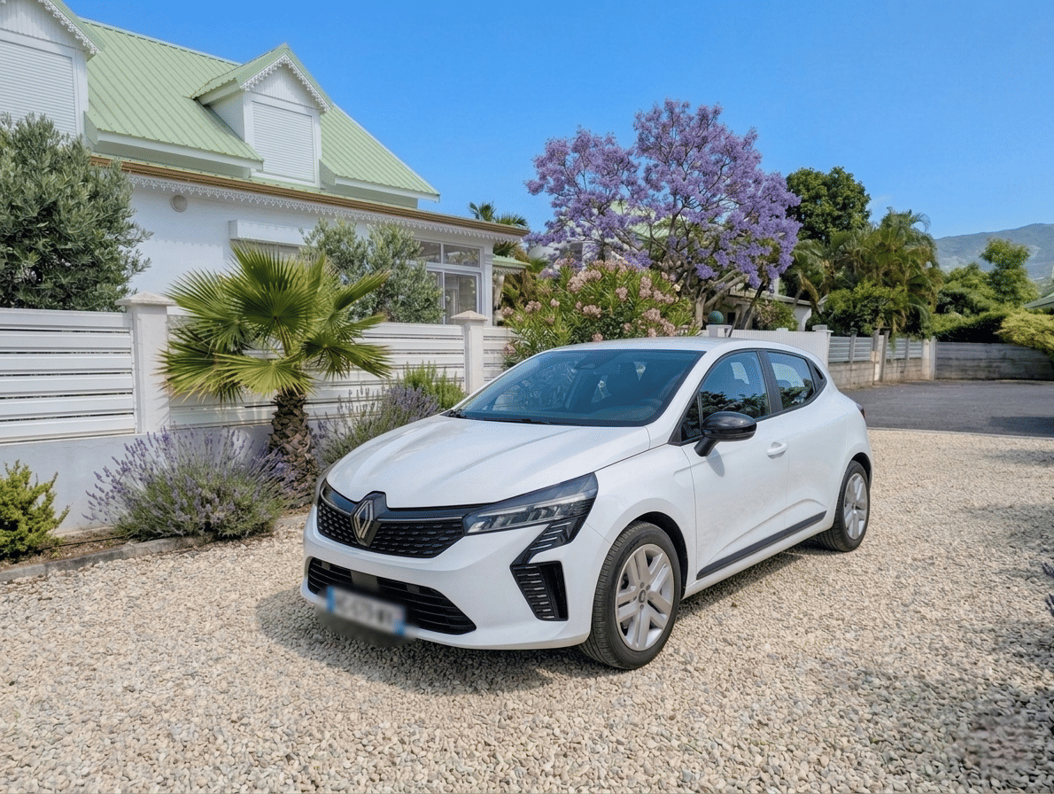 Renault Clio, 2024, Essence 95