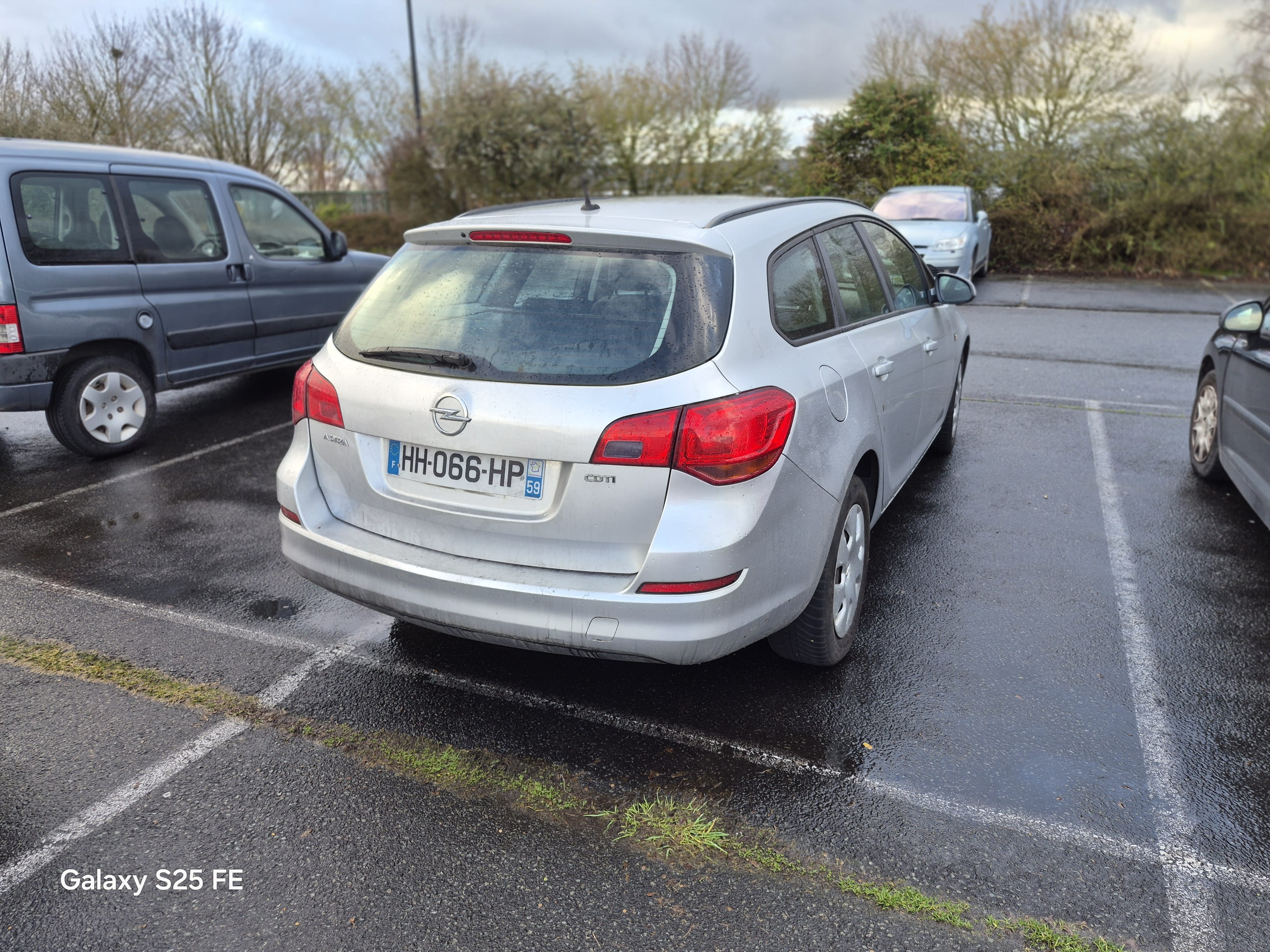 Opel Astra avec Audio Bluetooth