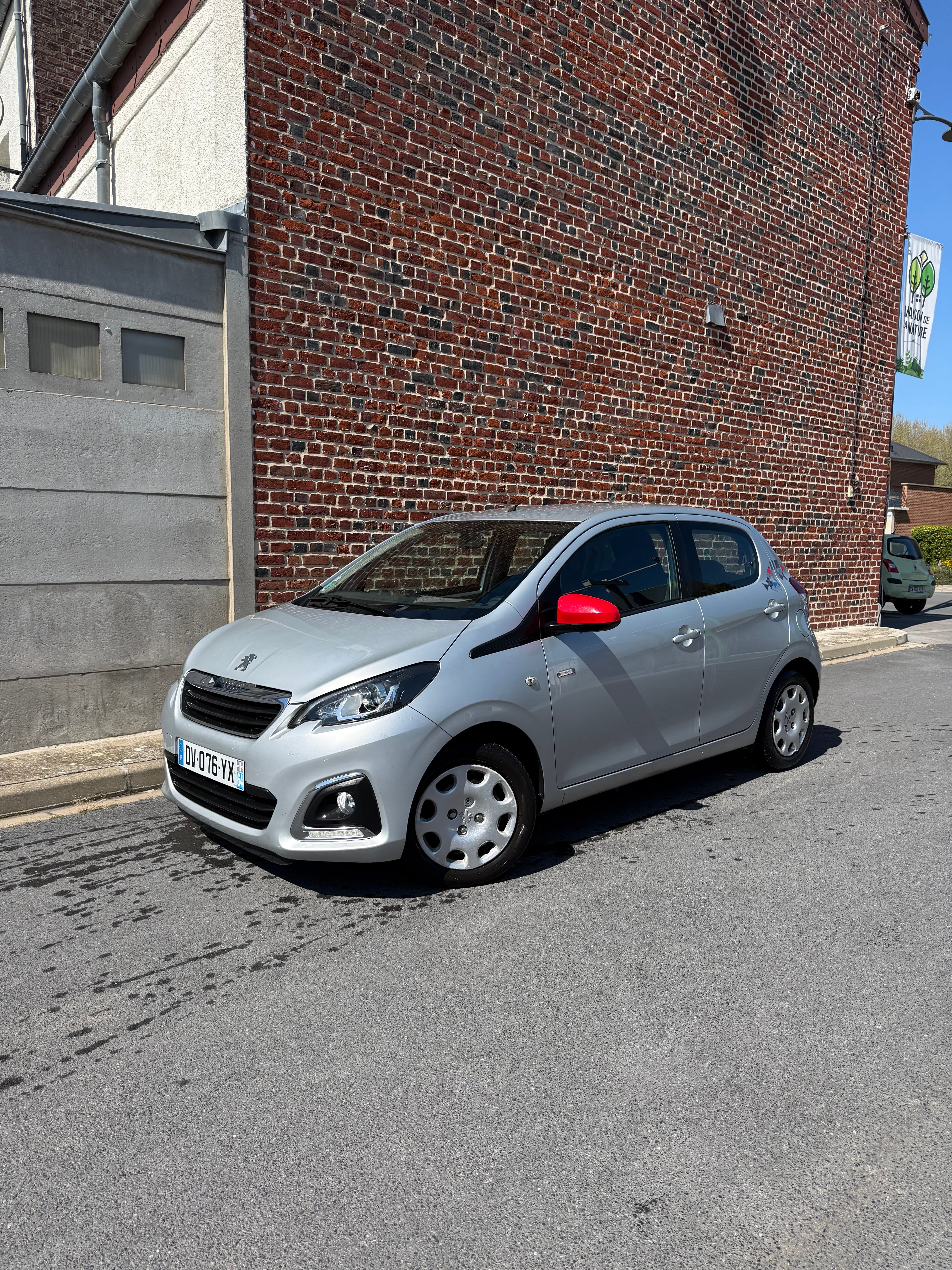 Peugeot 108, 2015, Essence 95