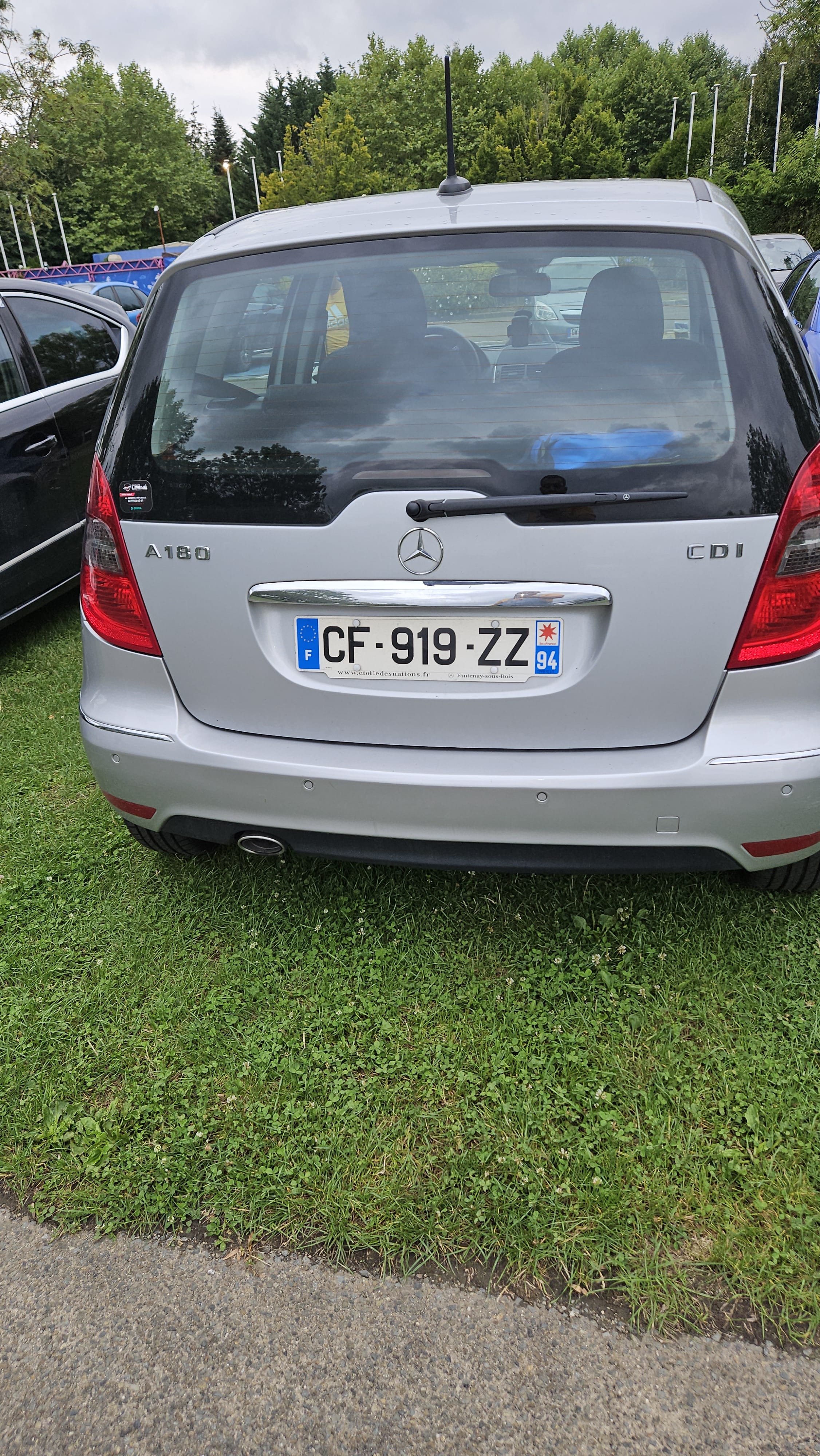 Mercedes-Benz Classe A 180 avec Régulateur de vitesse