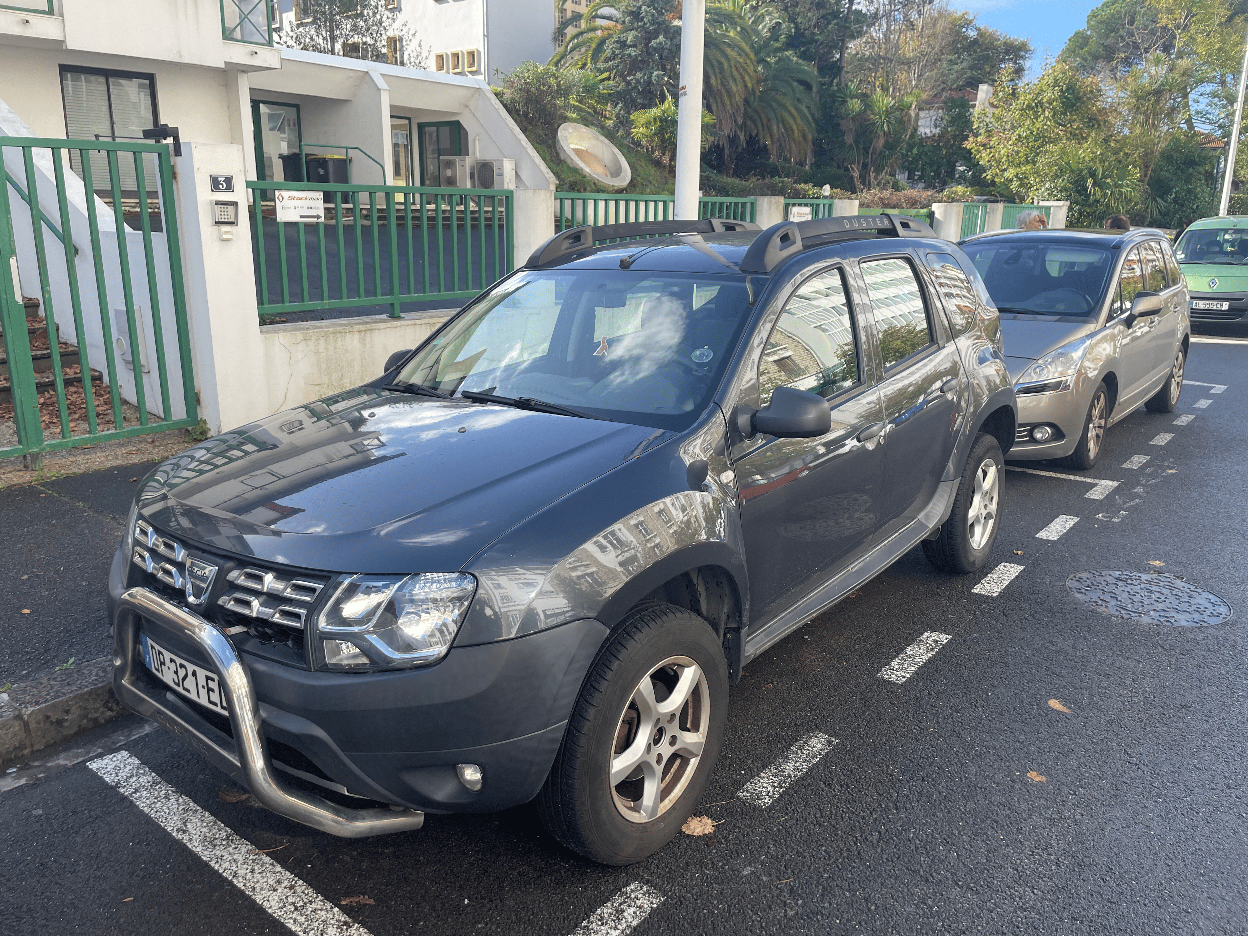 Dacia Duster with Air conditioning