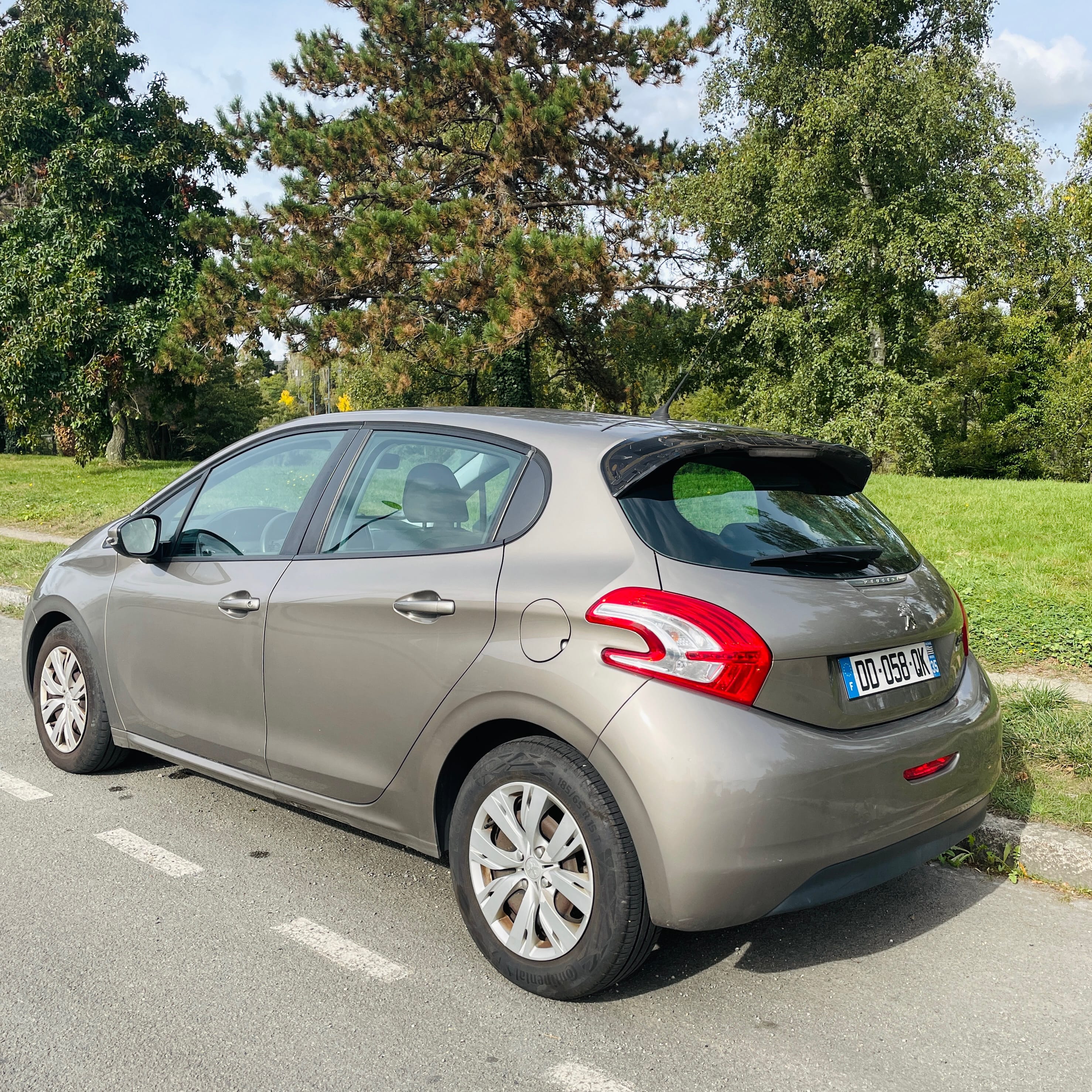 Peugeot 208 avec Régulateur de vitesse