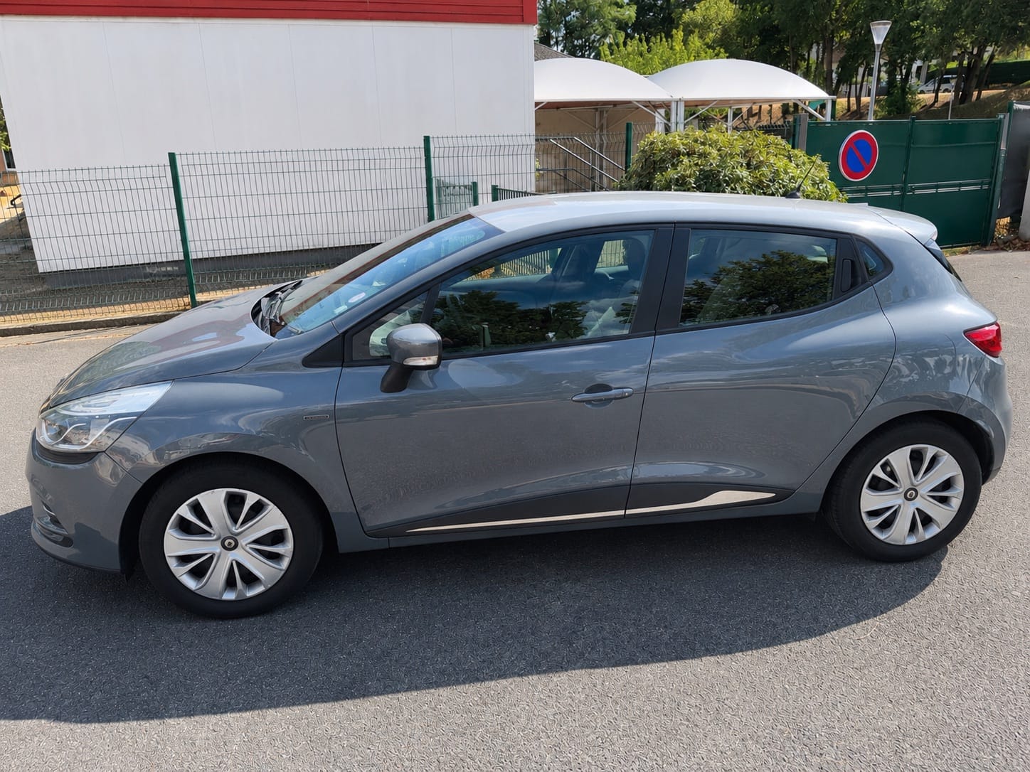 Renault Clio avec Climatisation