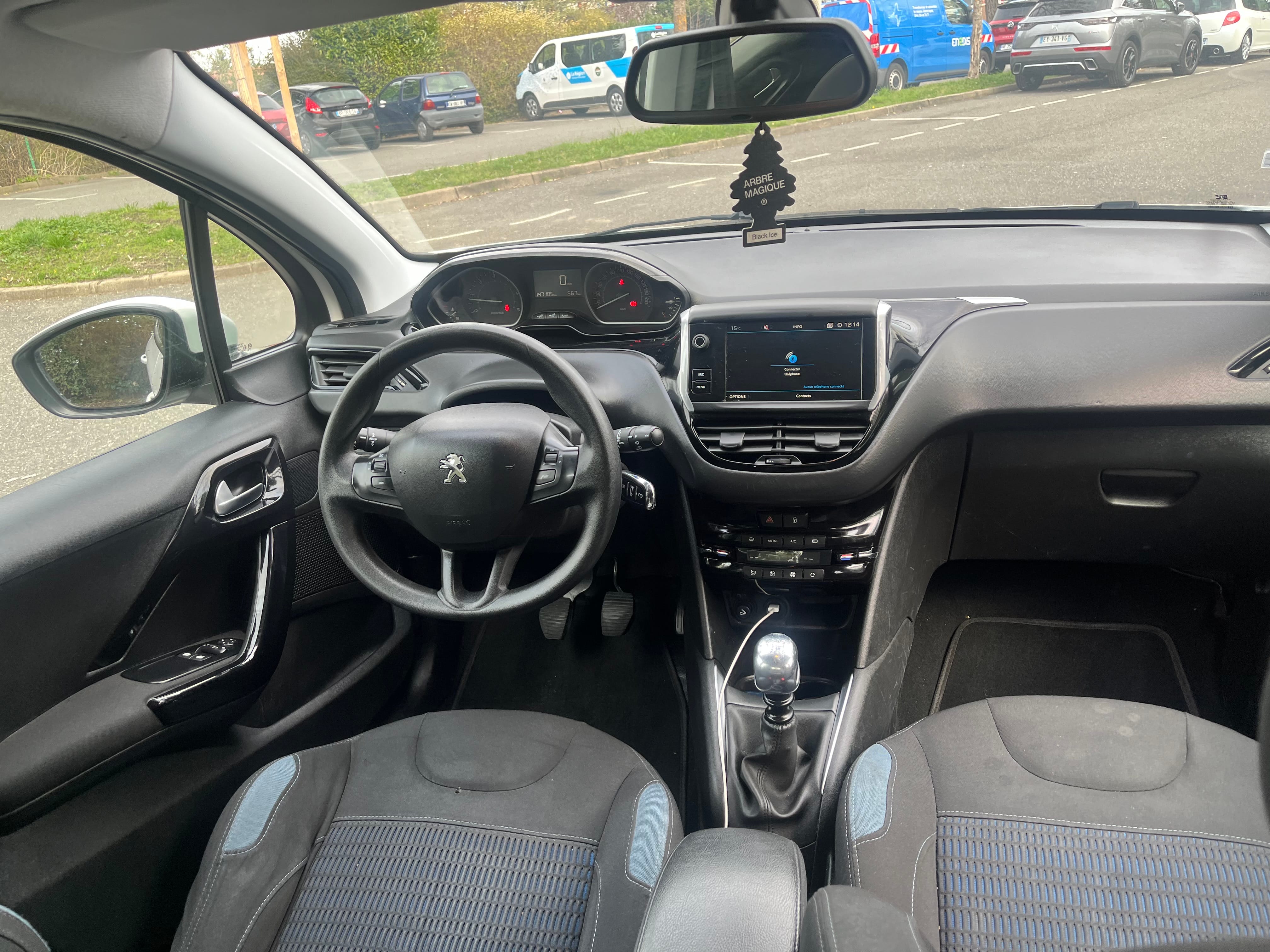Peugeot 208 avec Régulateur de vitesse