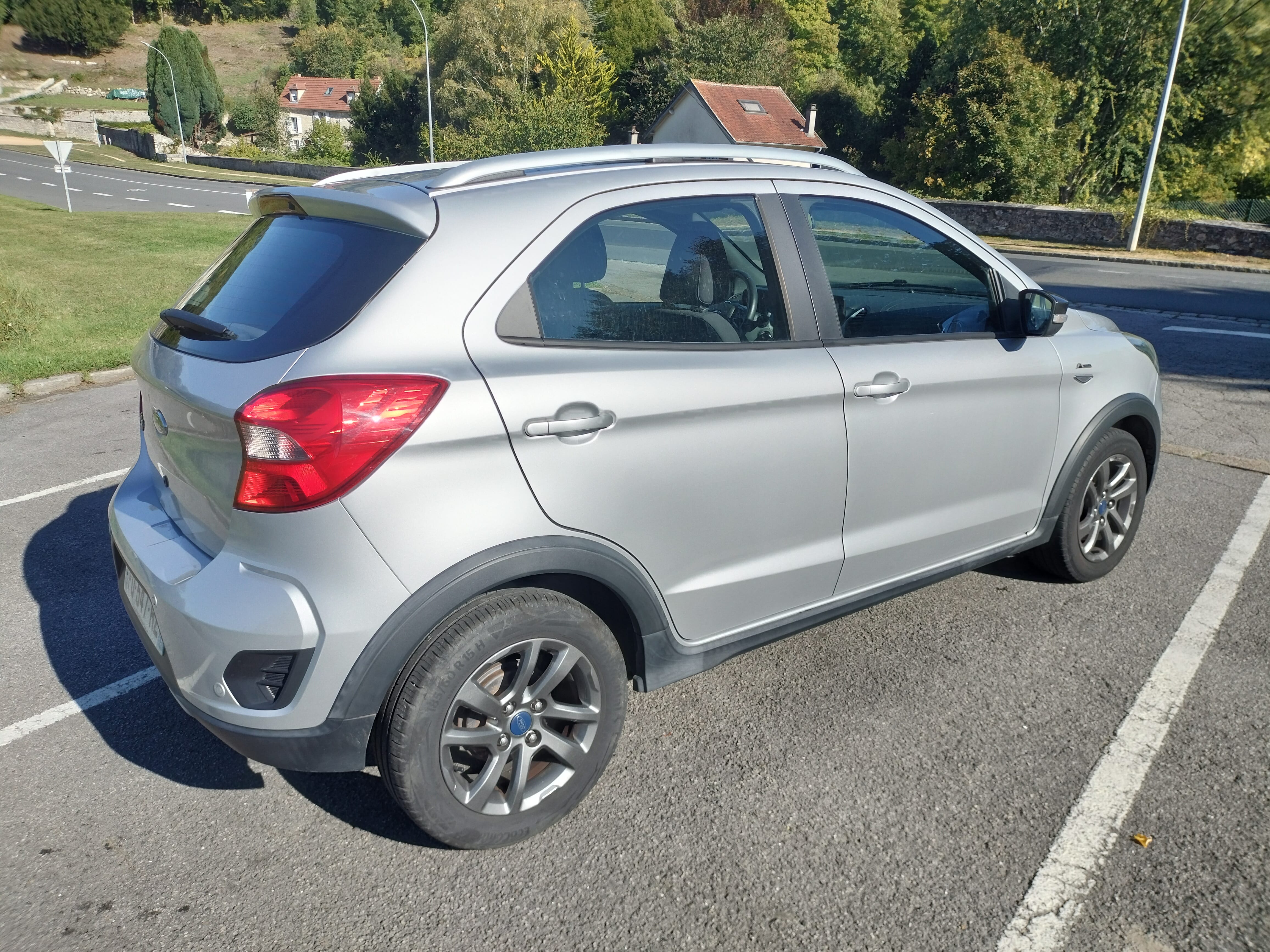 Ford KA+ avec Régulateur de vitesse