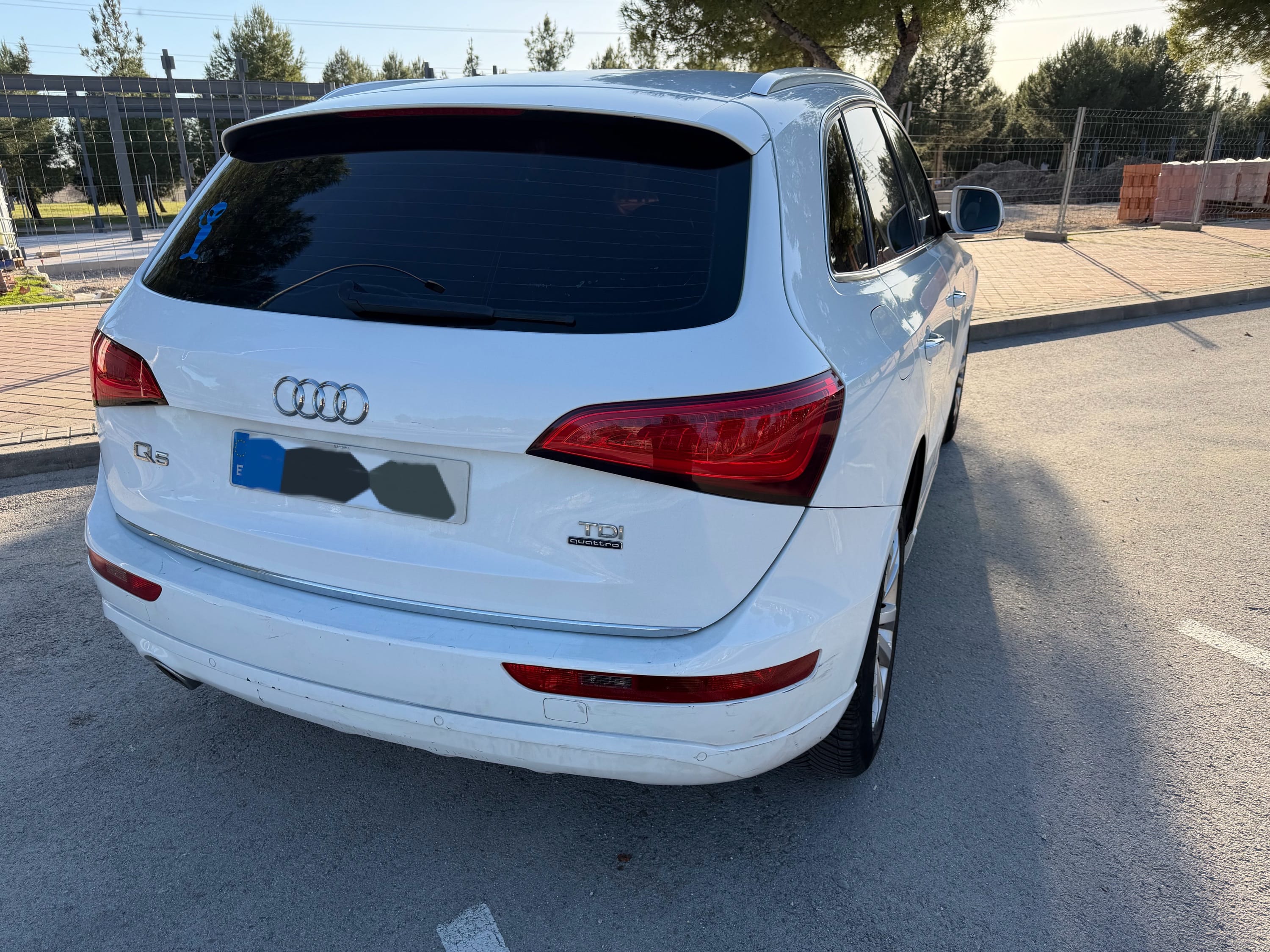 Audi Q5 2.0T Quattro Premium with GPS