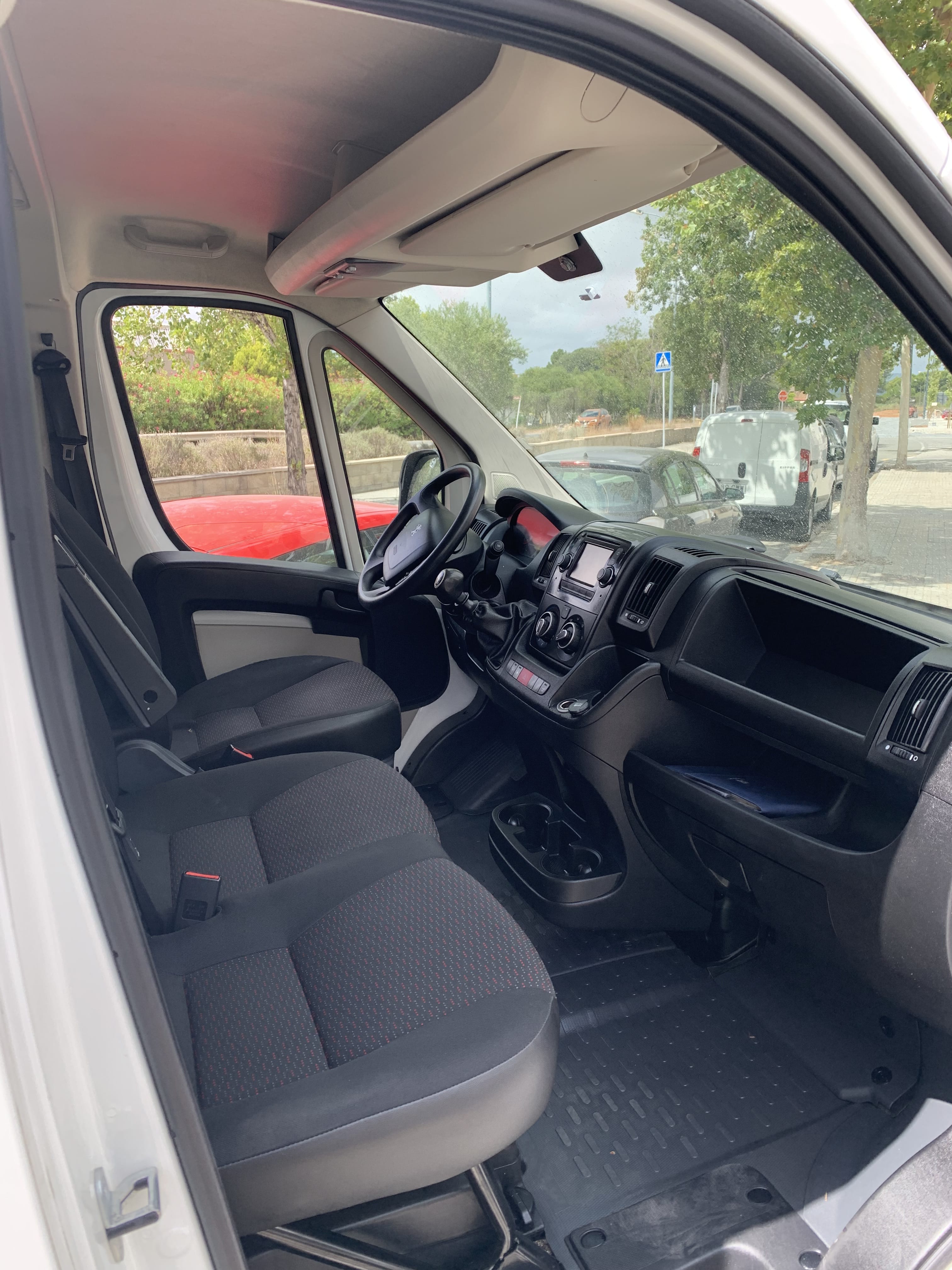 Peugeot Boxer 2.0HDI med Cruisekontroll
