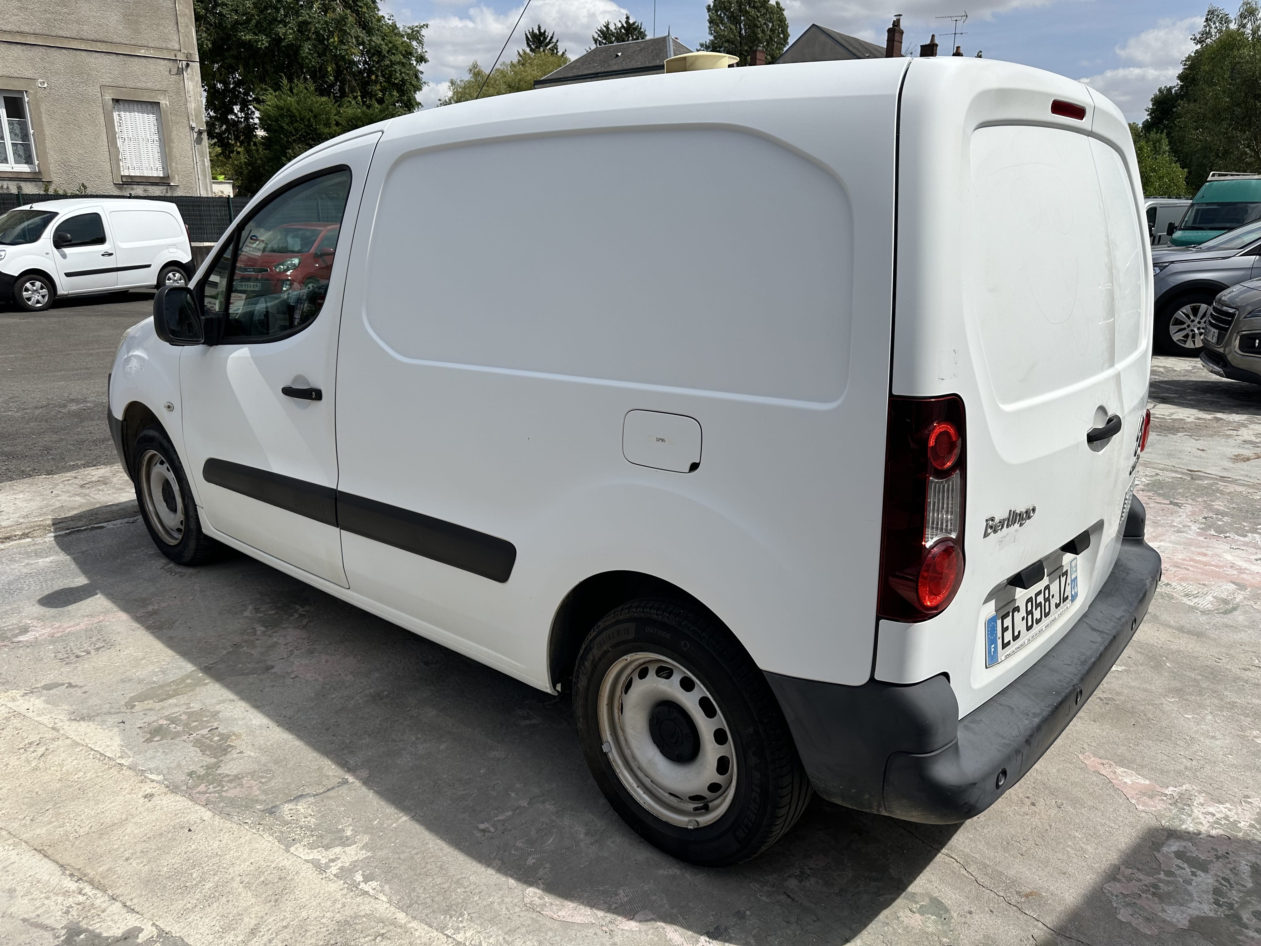 Citroen Berlingo 1.6, 2016, Essence 95