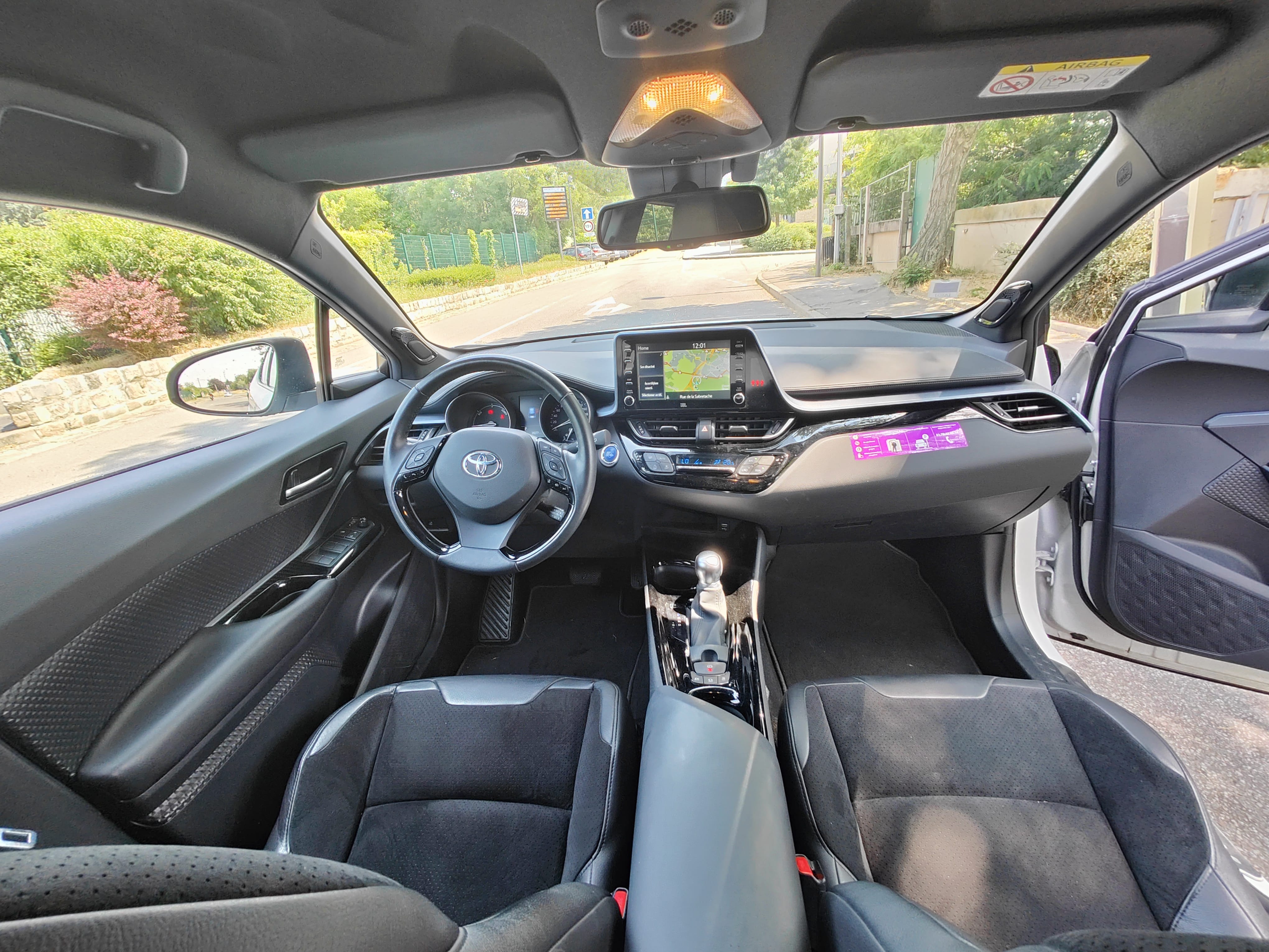Toyota C-HR Hybrid