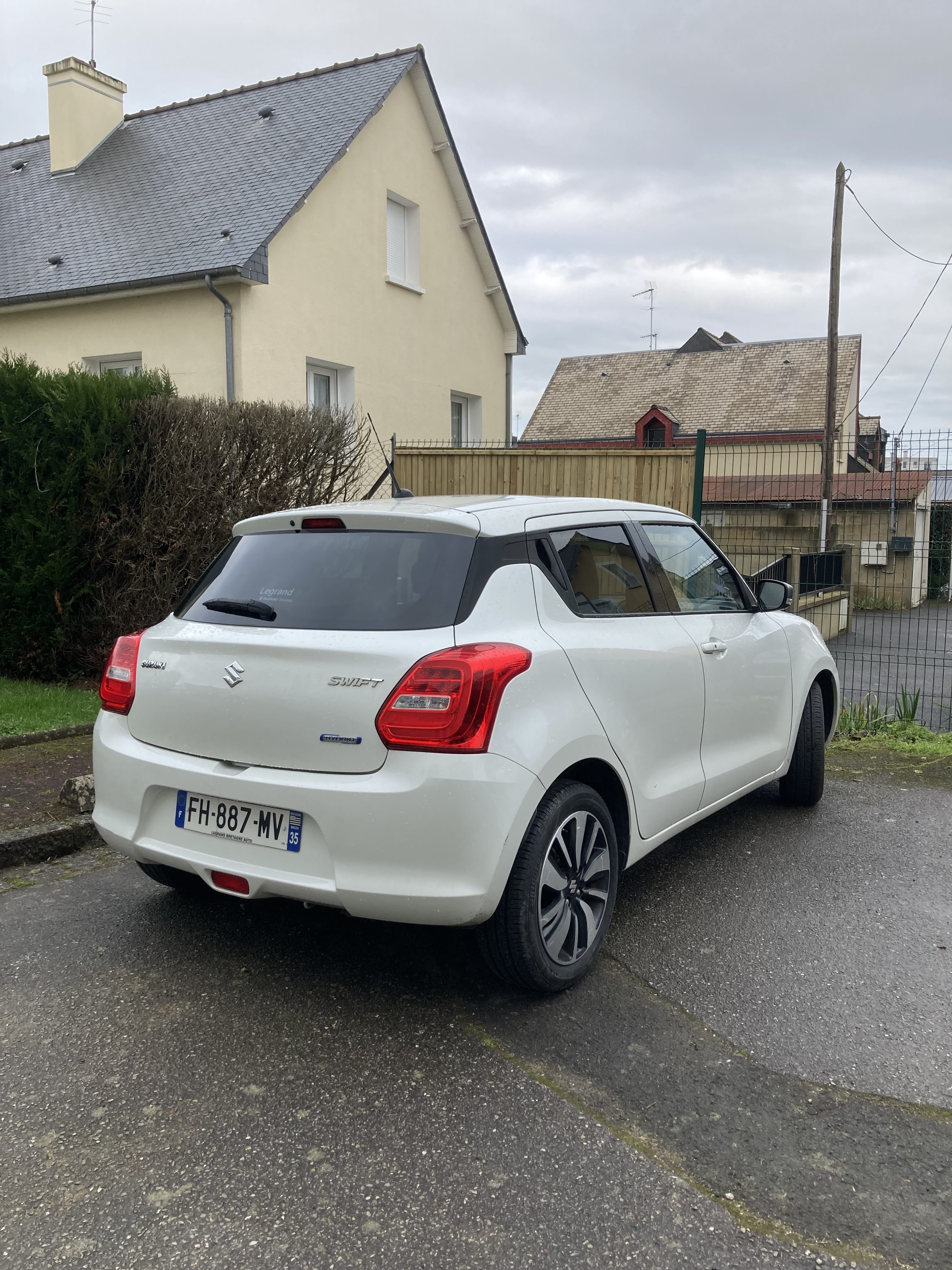 Suzuki Swift avec GPS