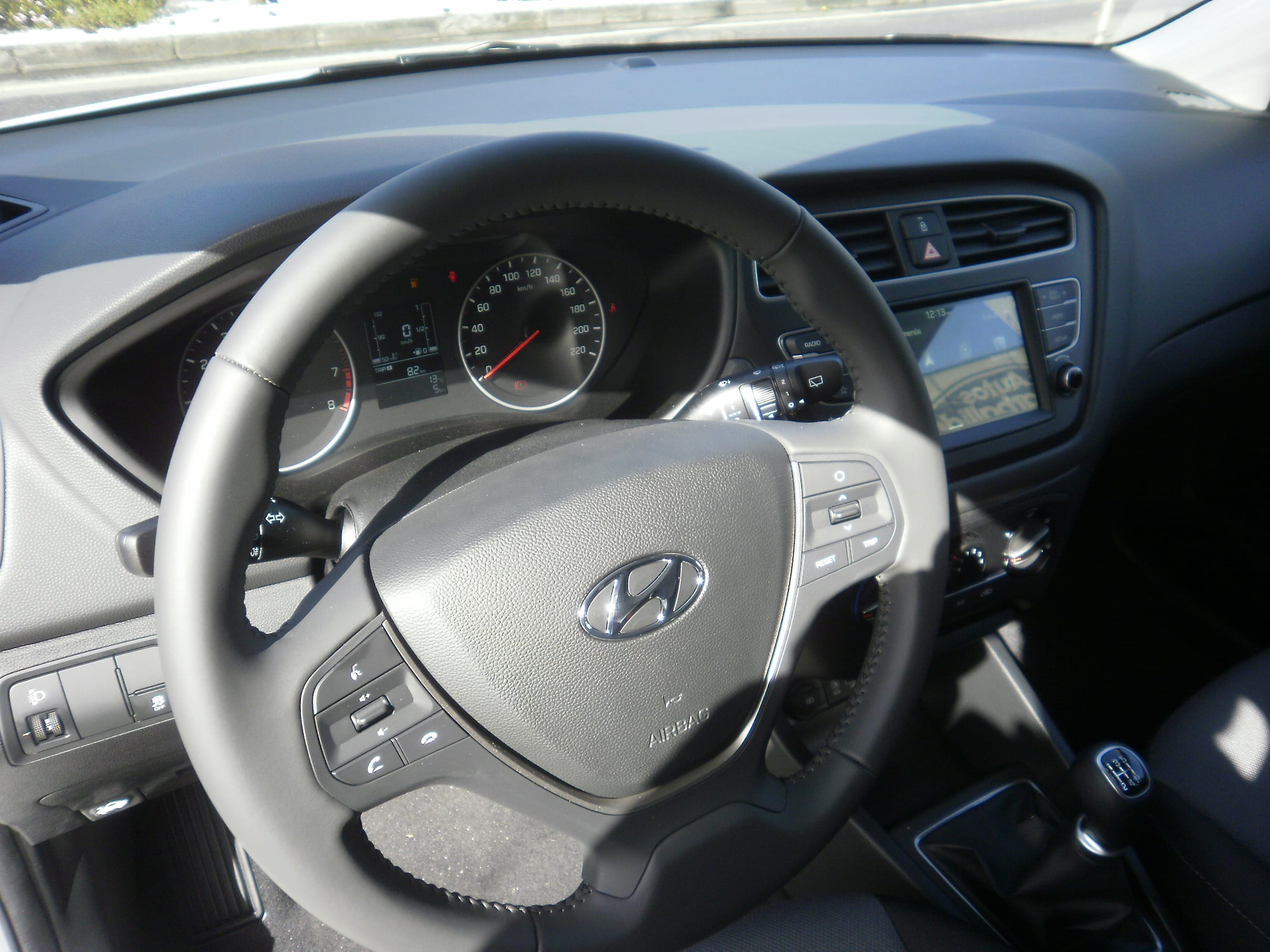 Hyundai i20 con Aire acondicionado