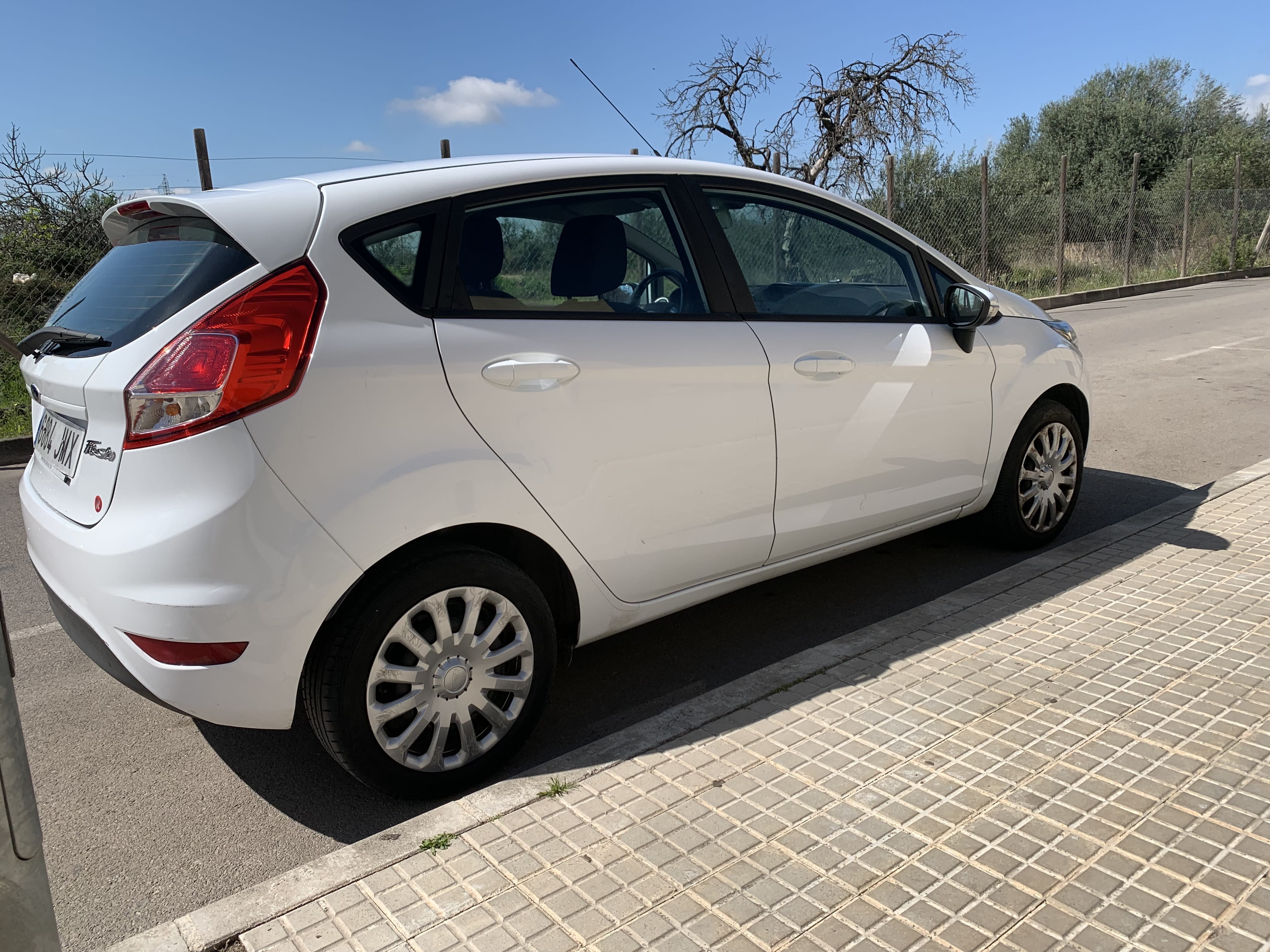 Ford Fiesta med Aircondition