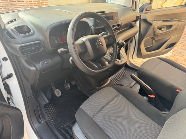 Citroen Berlingo con Entrada de Audio/iPod