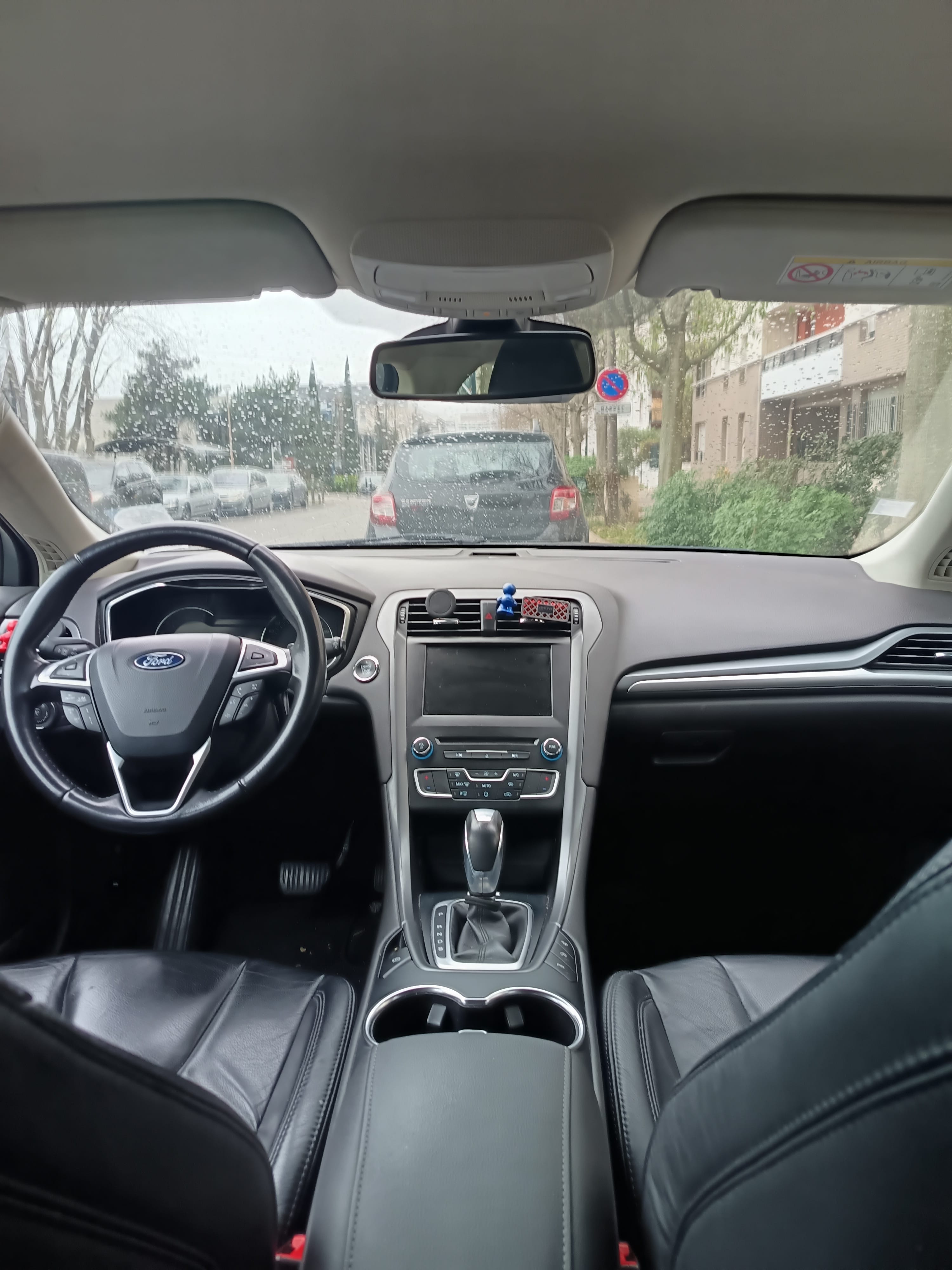 Ford Mondeo Business avec Caméra de recul