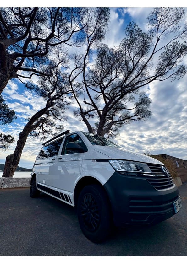 Volkswagen Transporter 6.1 Business Line avec Climatisation