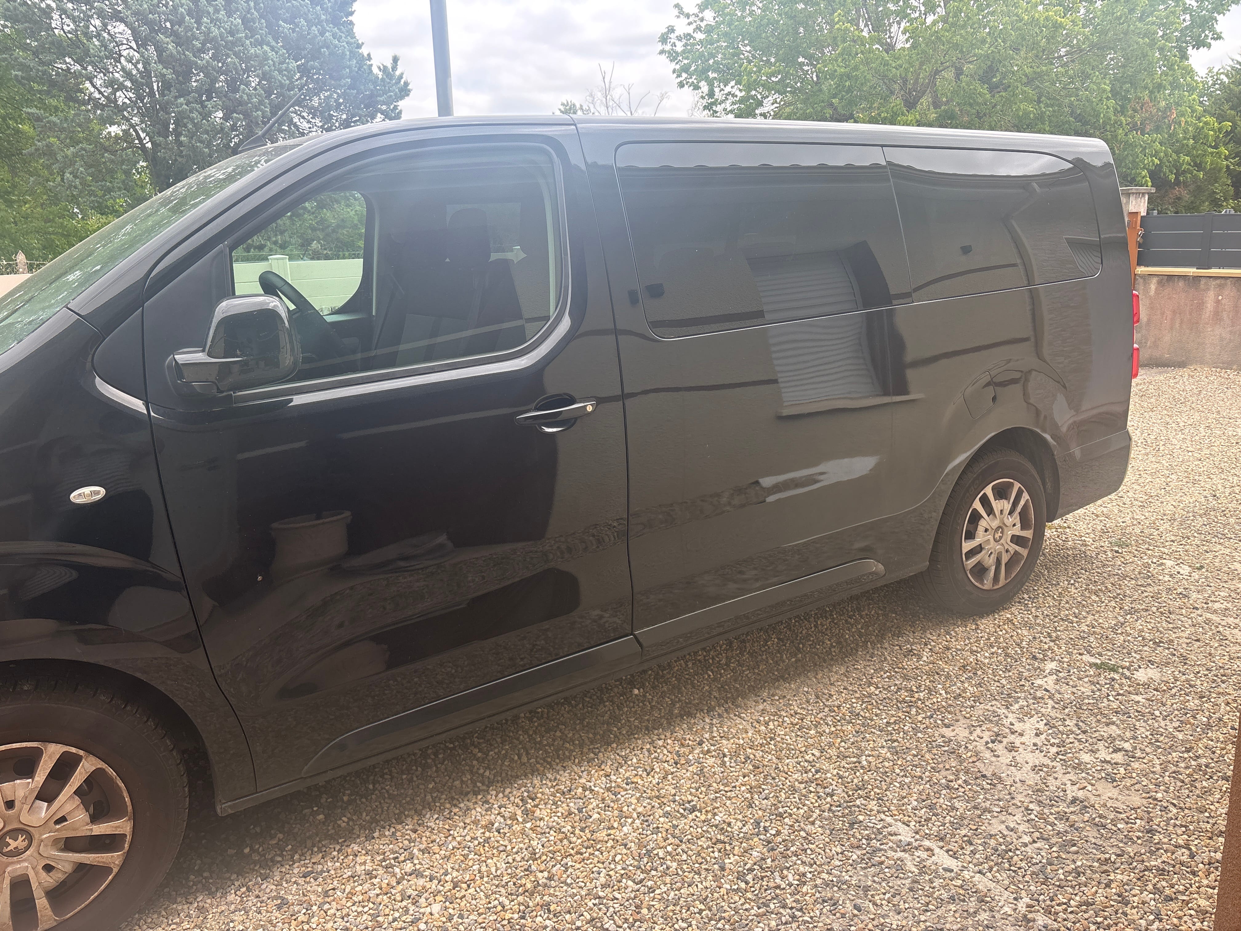 Peugeot Traveller