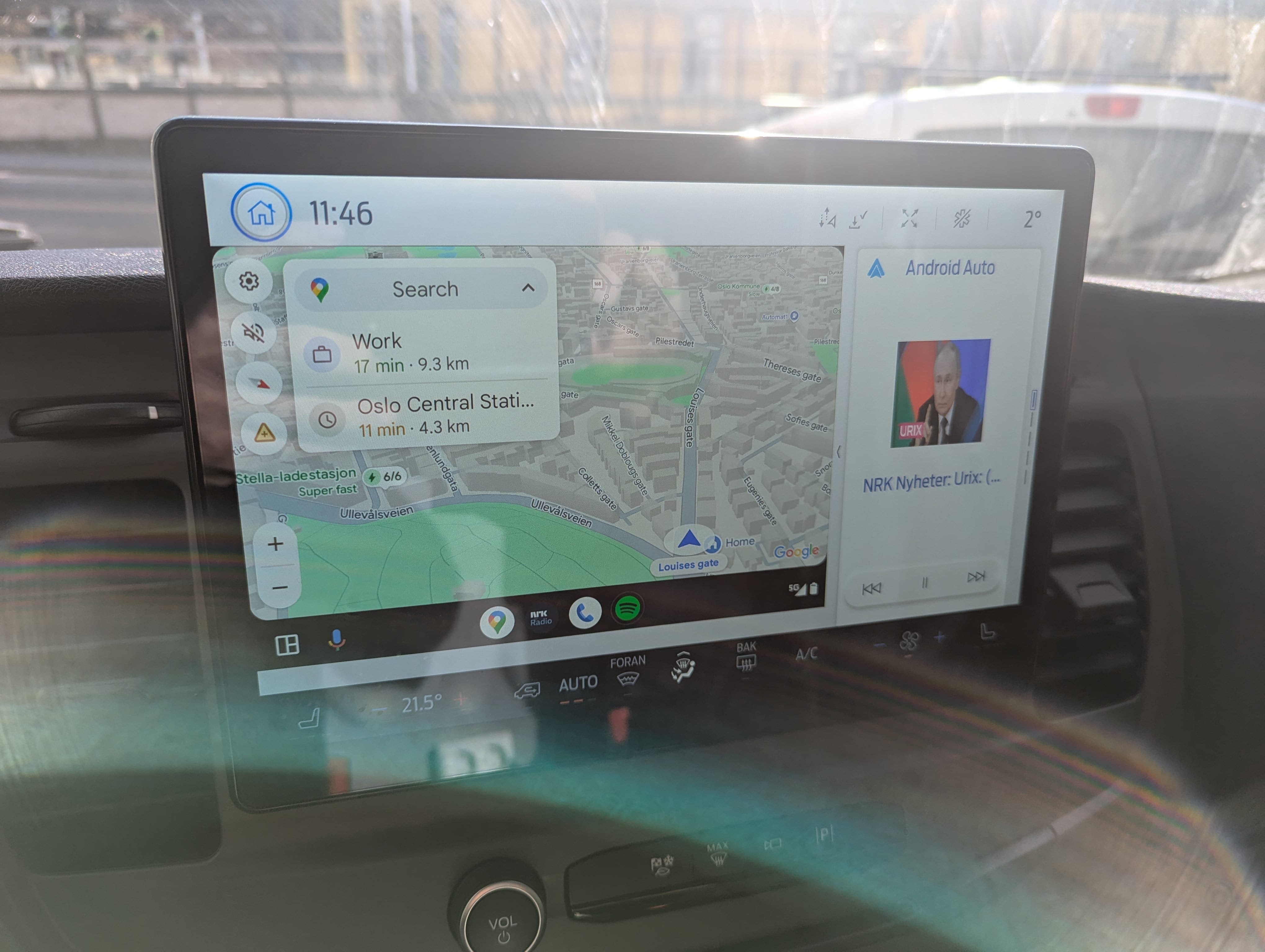 Ford Transit 350 with Apple CarPlay