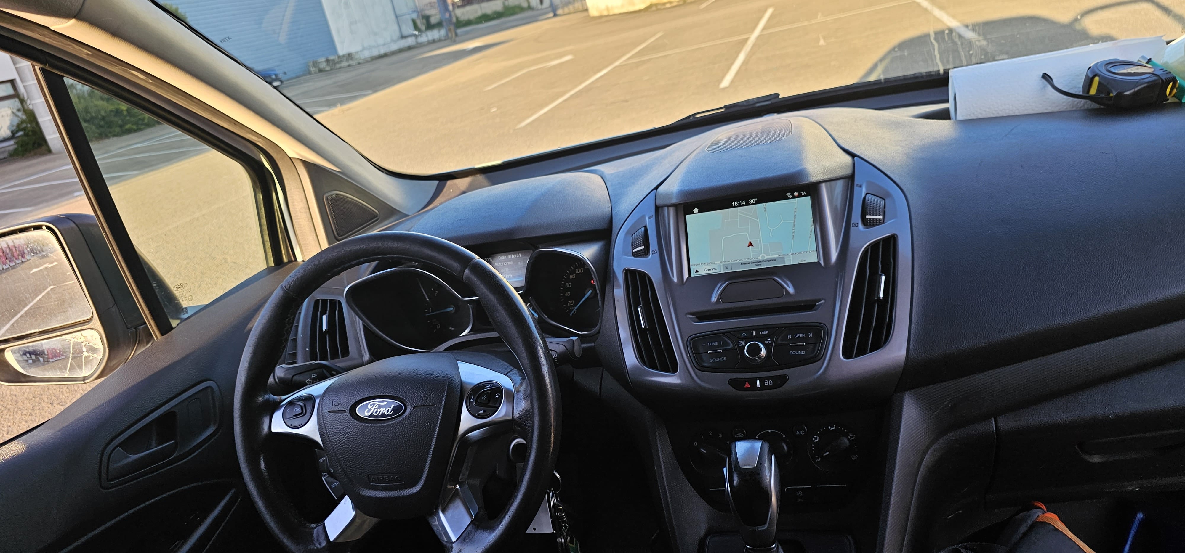Ford Transit Connect avec GPS