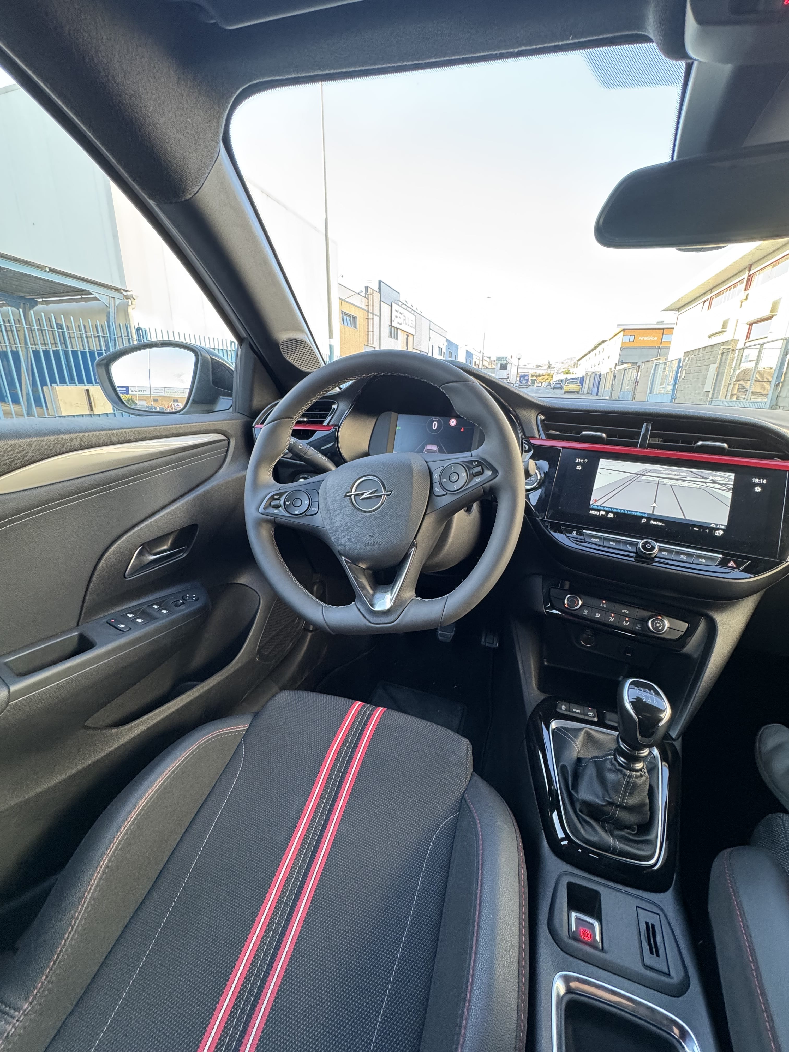 Opel Corsa 1.2 turbo con Control de velocidad