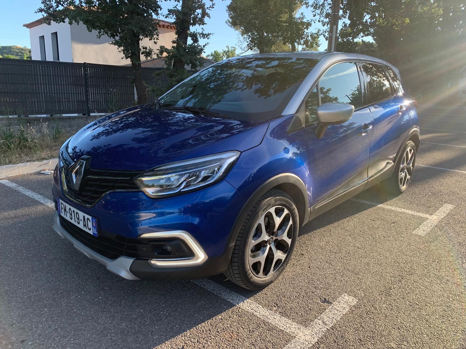 Renault Captur 1.3 tce essence, 2019, Essence 98