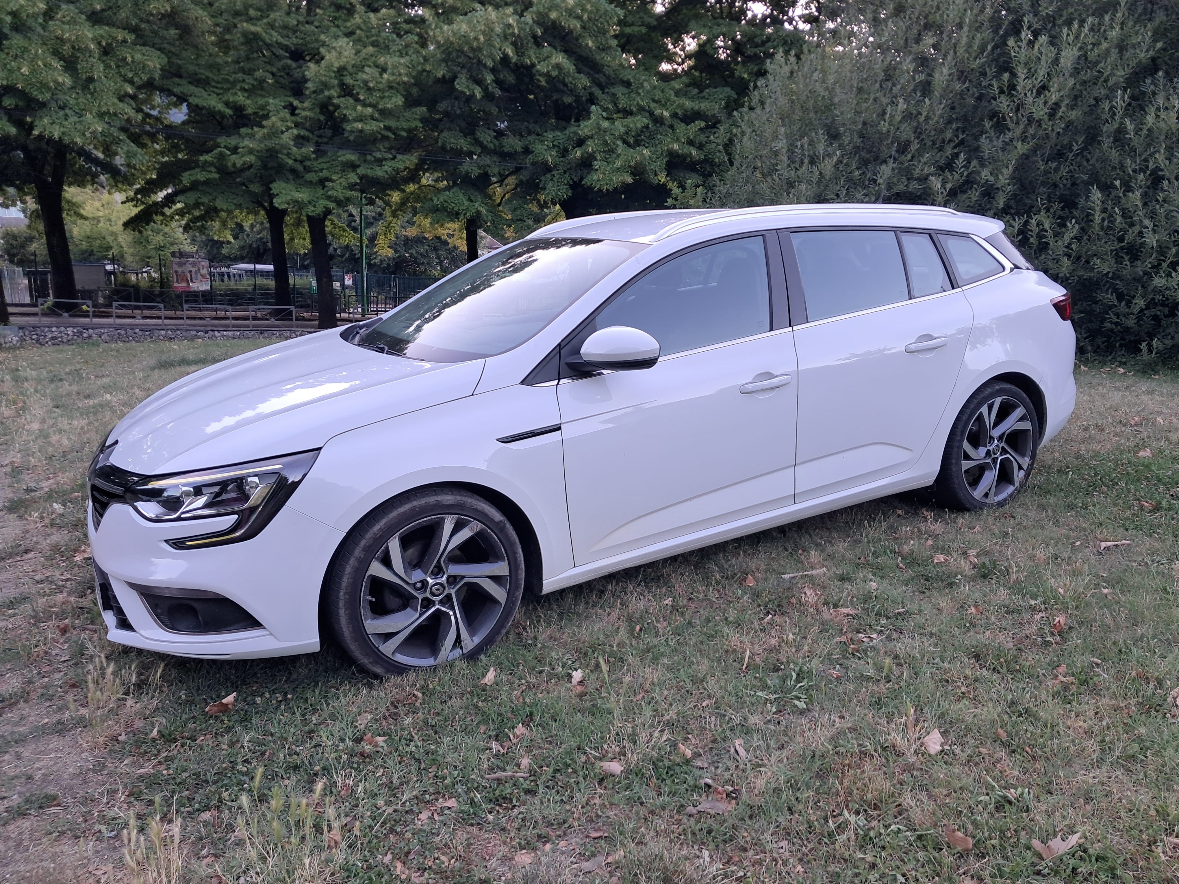 Renault Mégane IV avec Climatisation