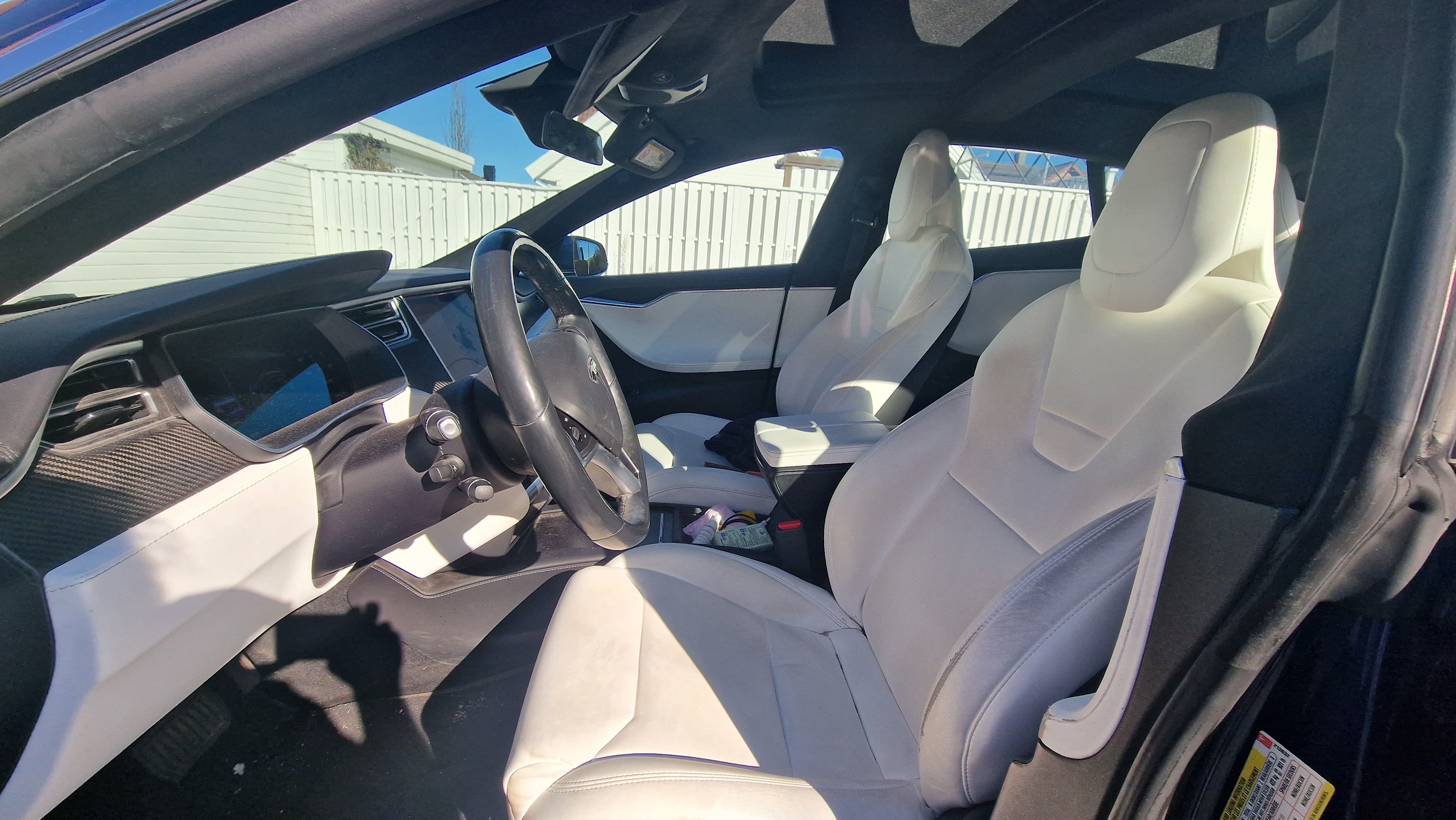 Tesla Model S med Cruisekontroll