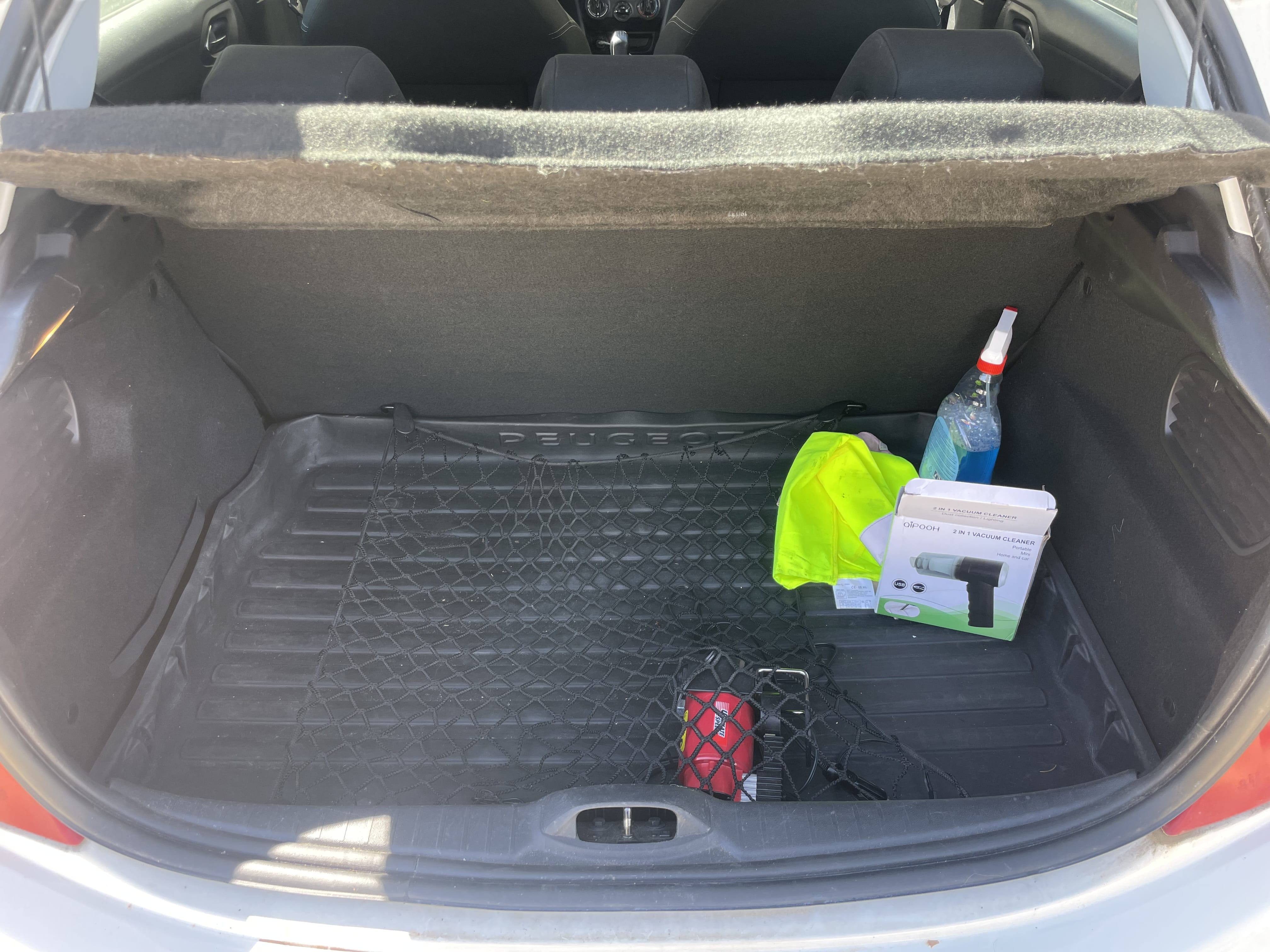 Peugeot 208 1.0 VTI avec Siège bébé